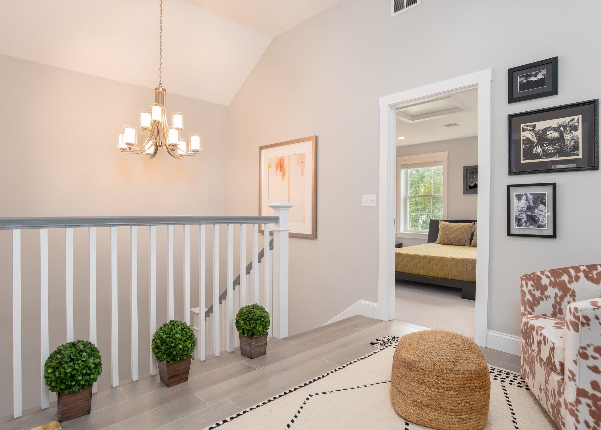 996 Maplewood Avenue Unit: A