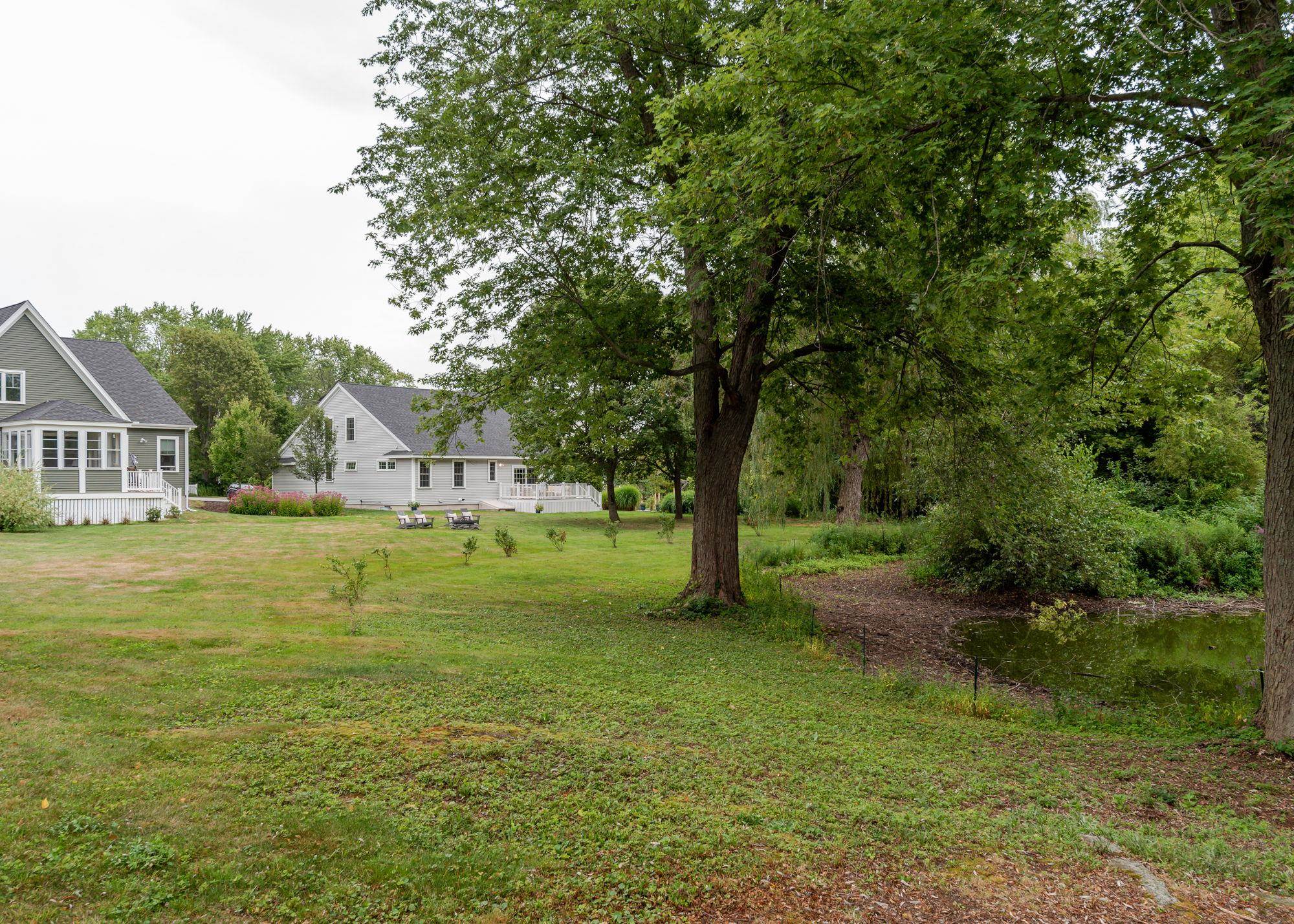 996 Maplewood Avenue Unit: A