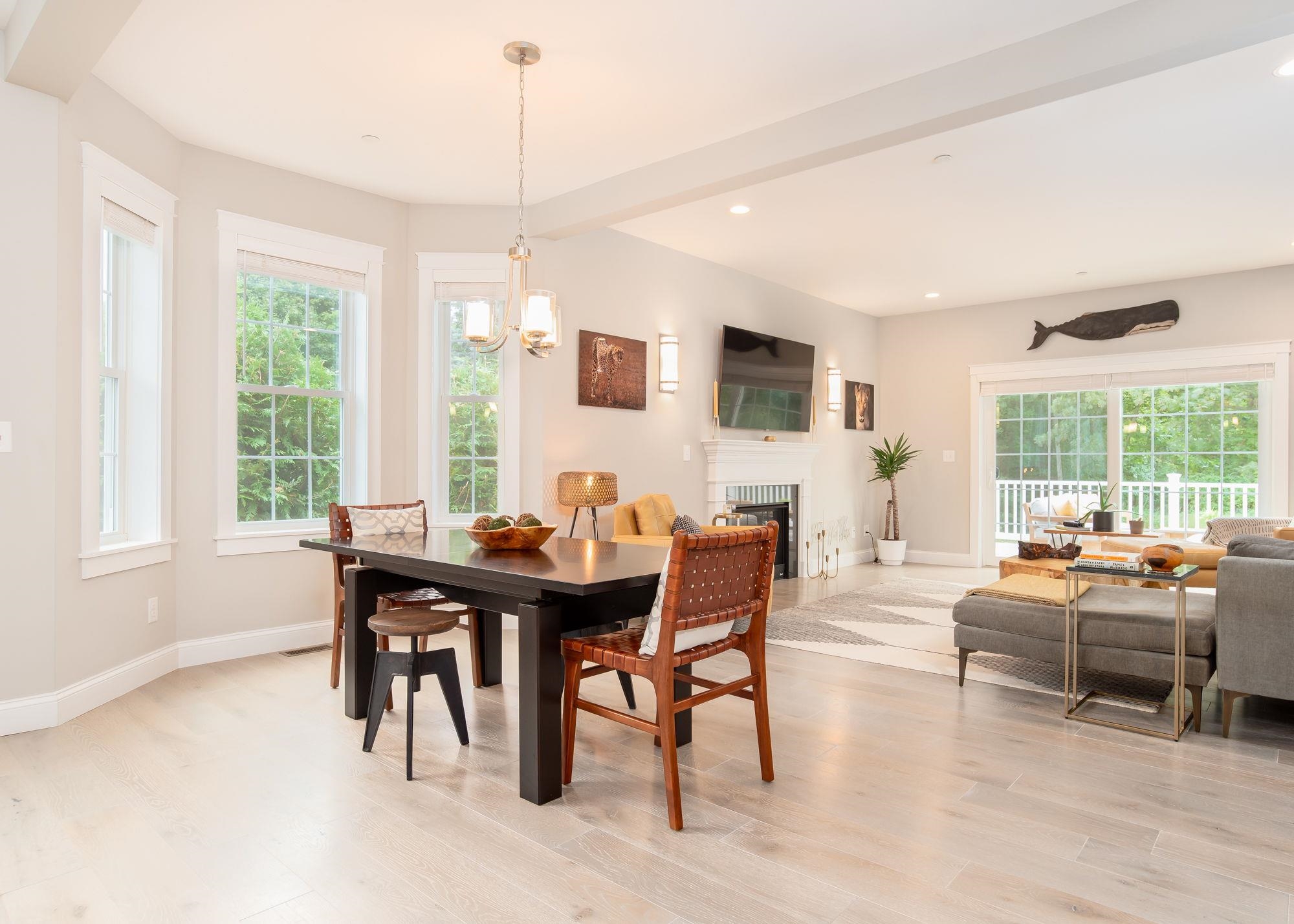 996 Maplewood Avenue Unit: A