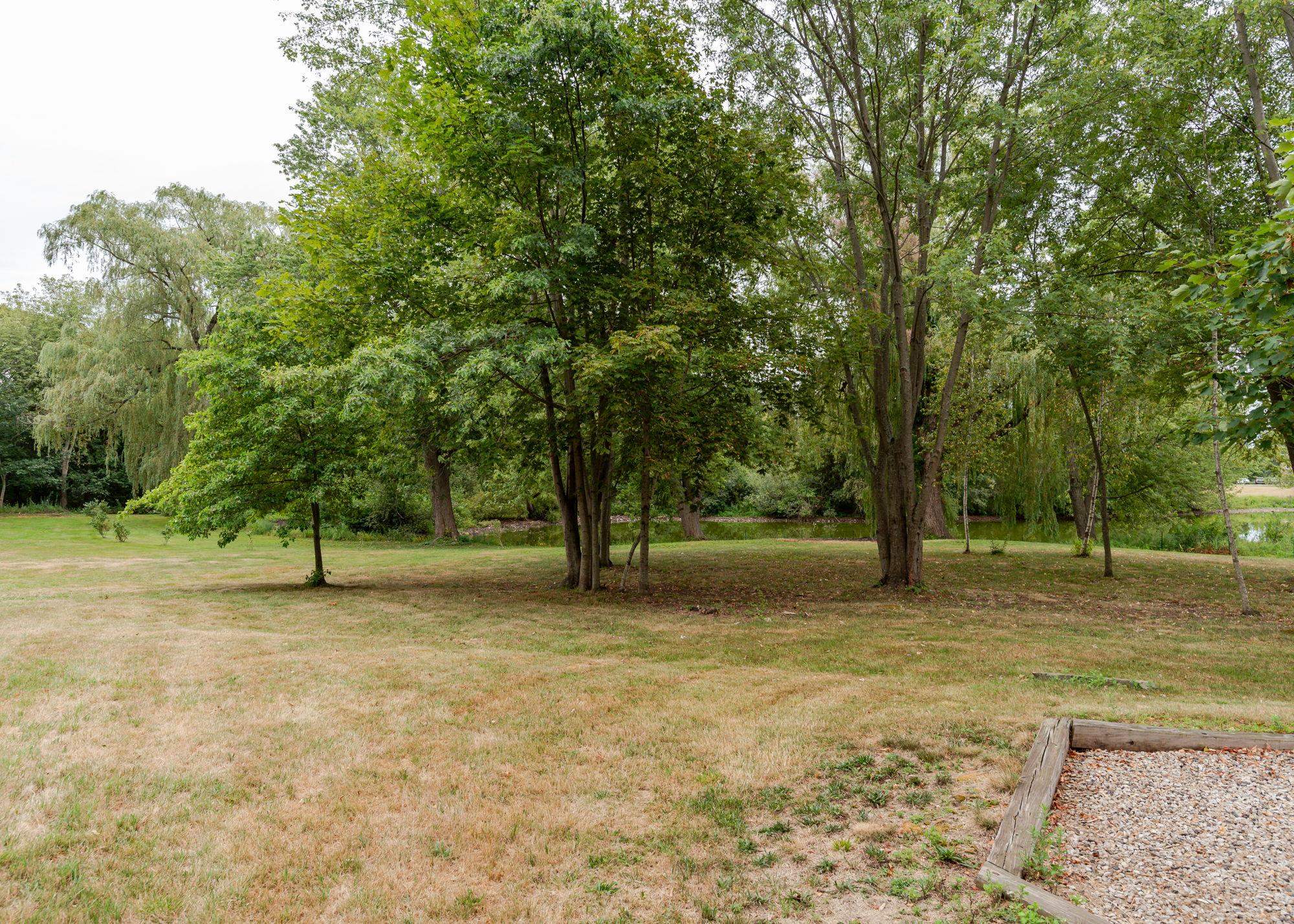 996 Maplewood Avenue Unit: A