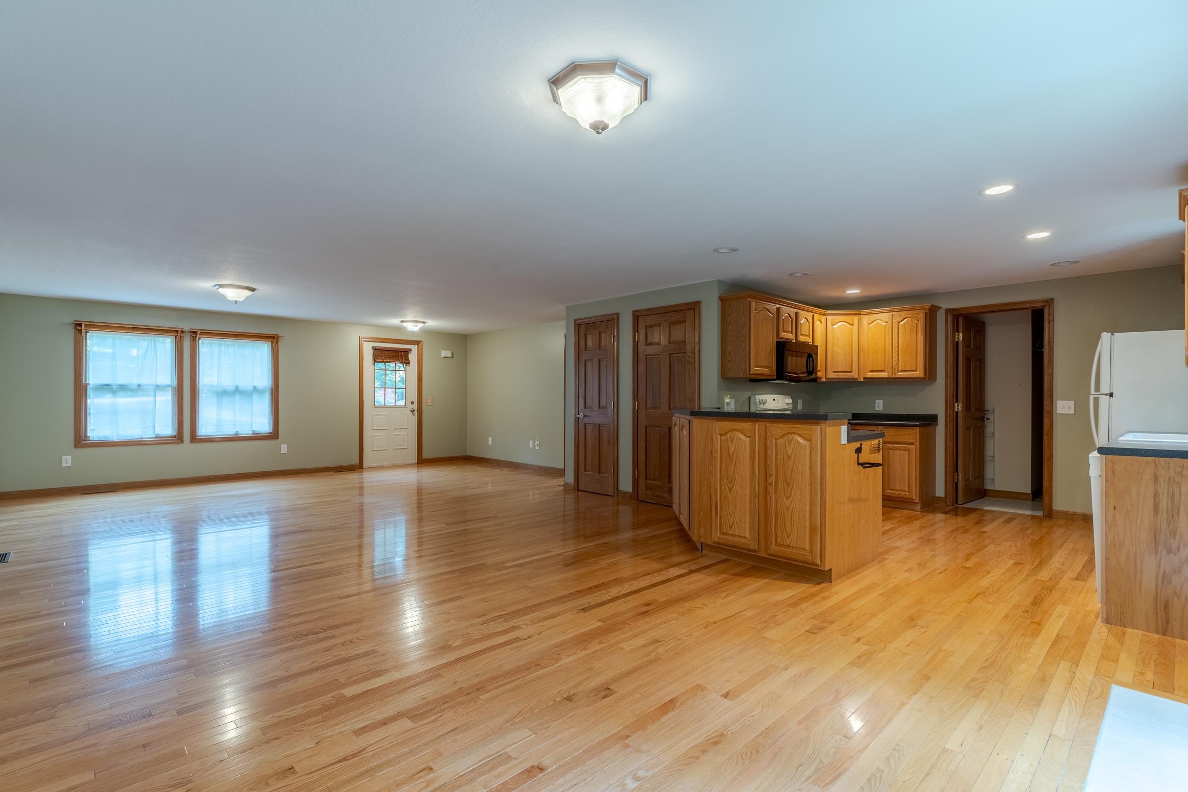 188 N Desmond Drive
