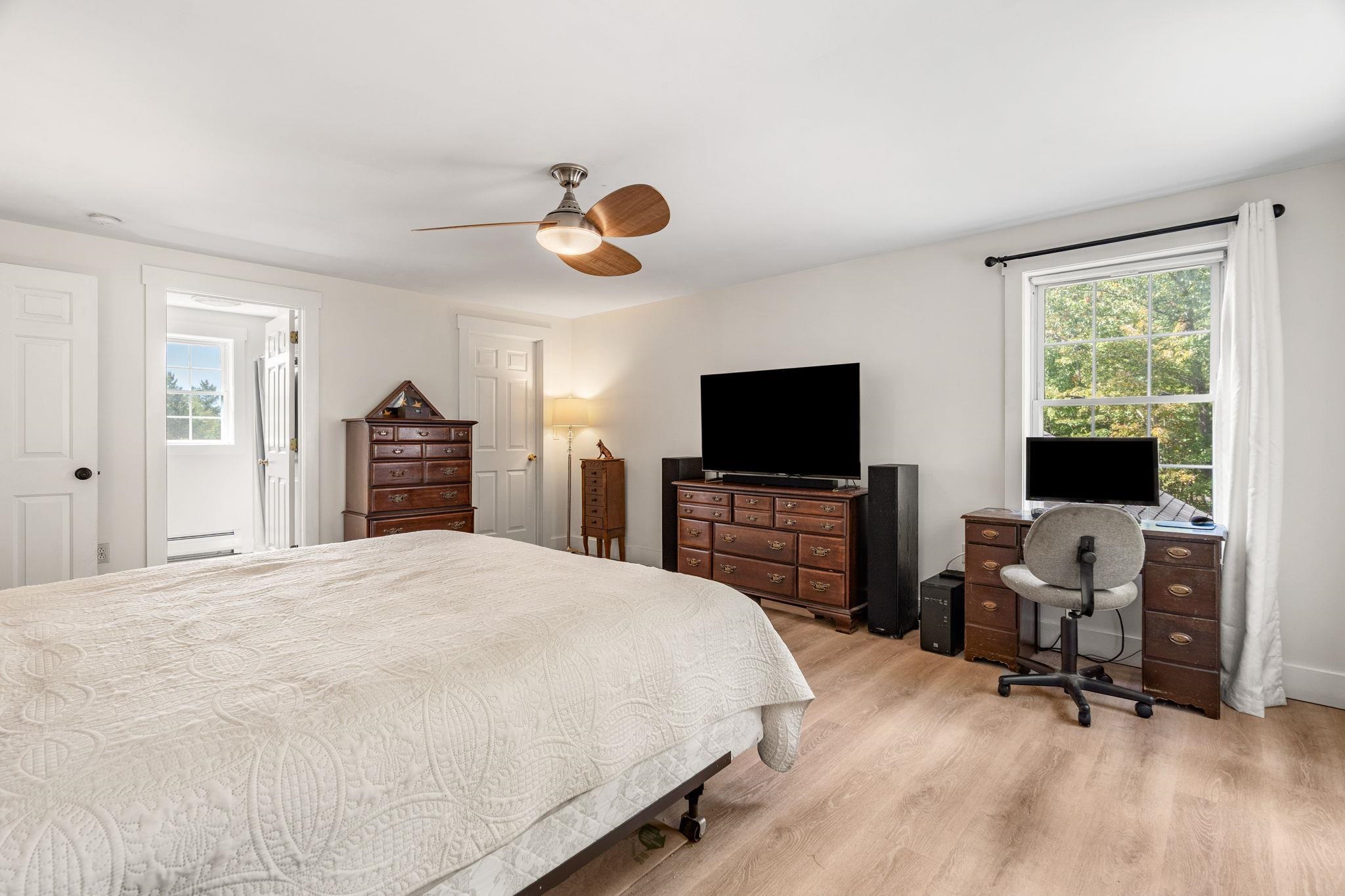 53 Oak Hill Road