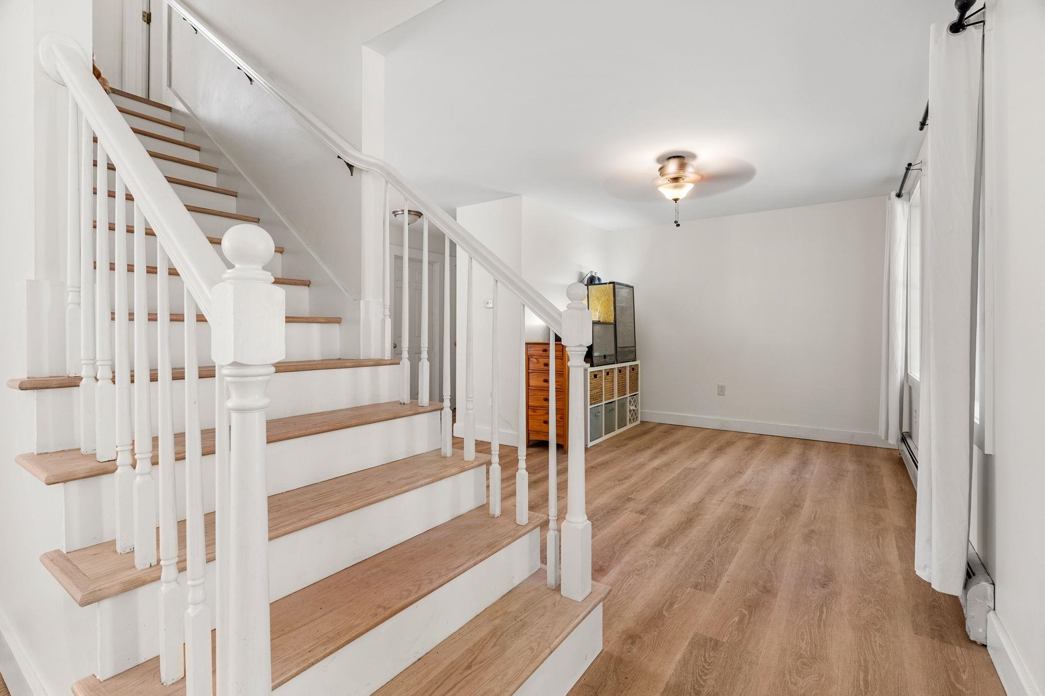 53 Oak Hill Road