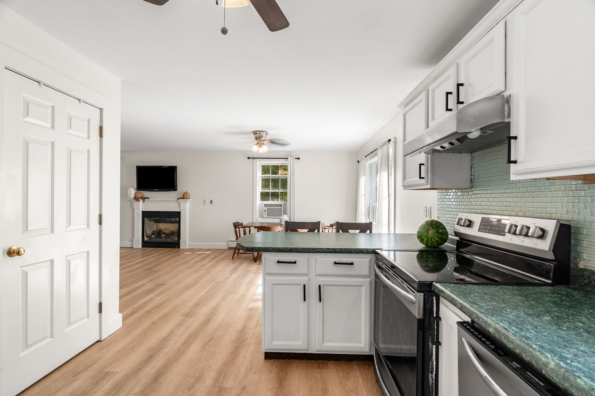 53 Oak Hill Road