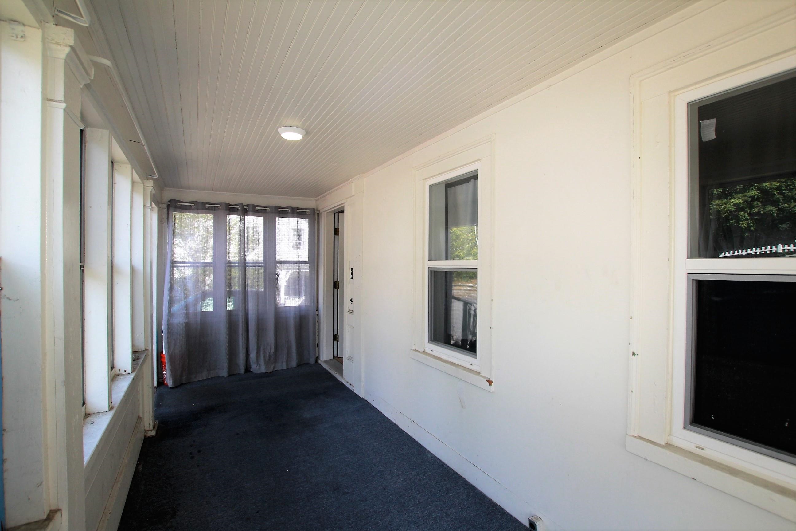 44 Pleasant Street