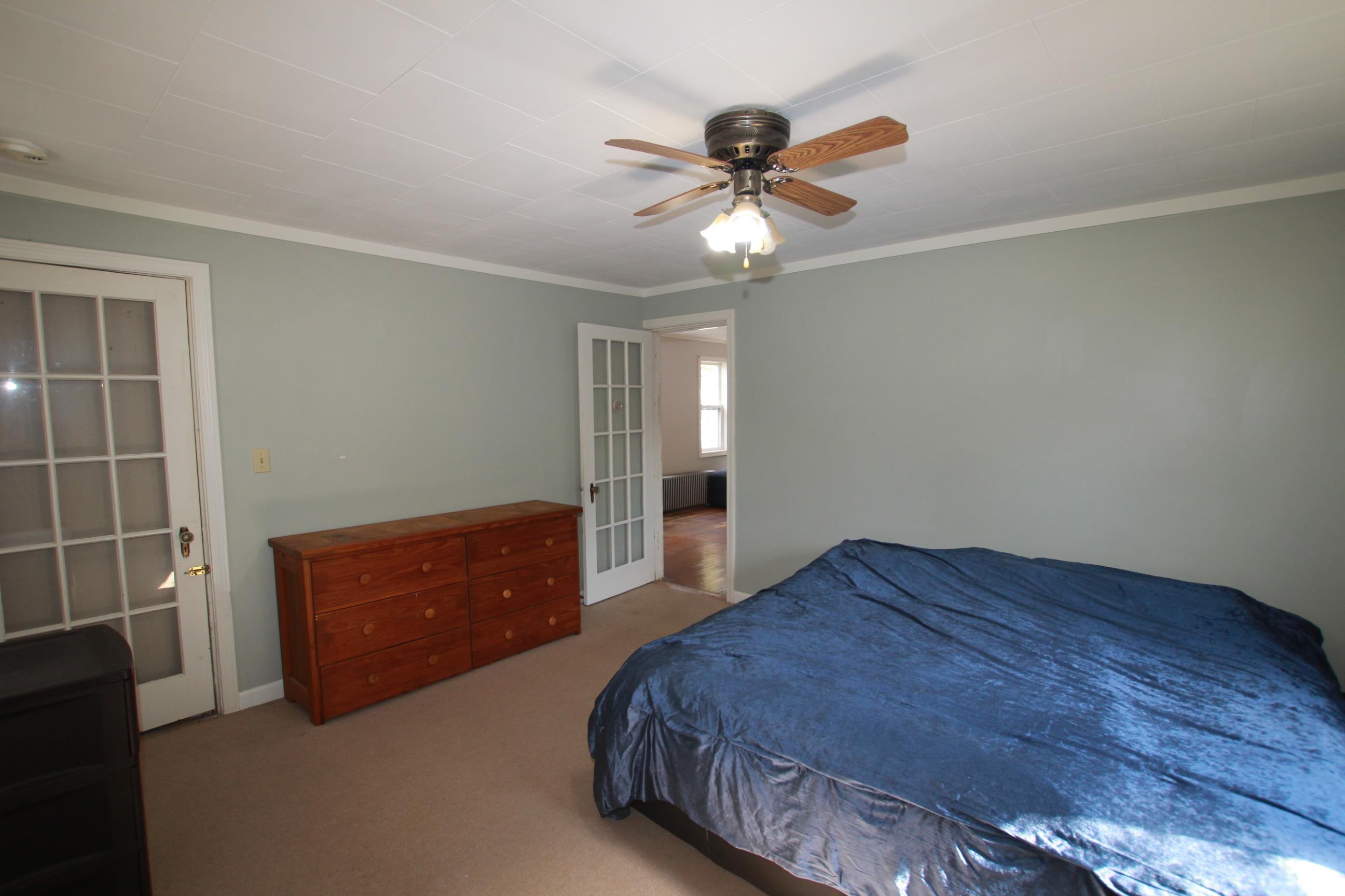 44 Pleasant Street