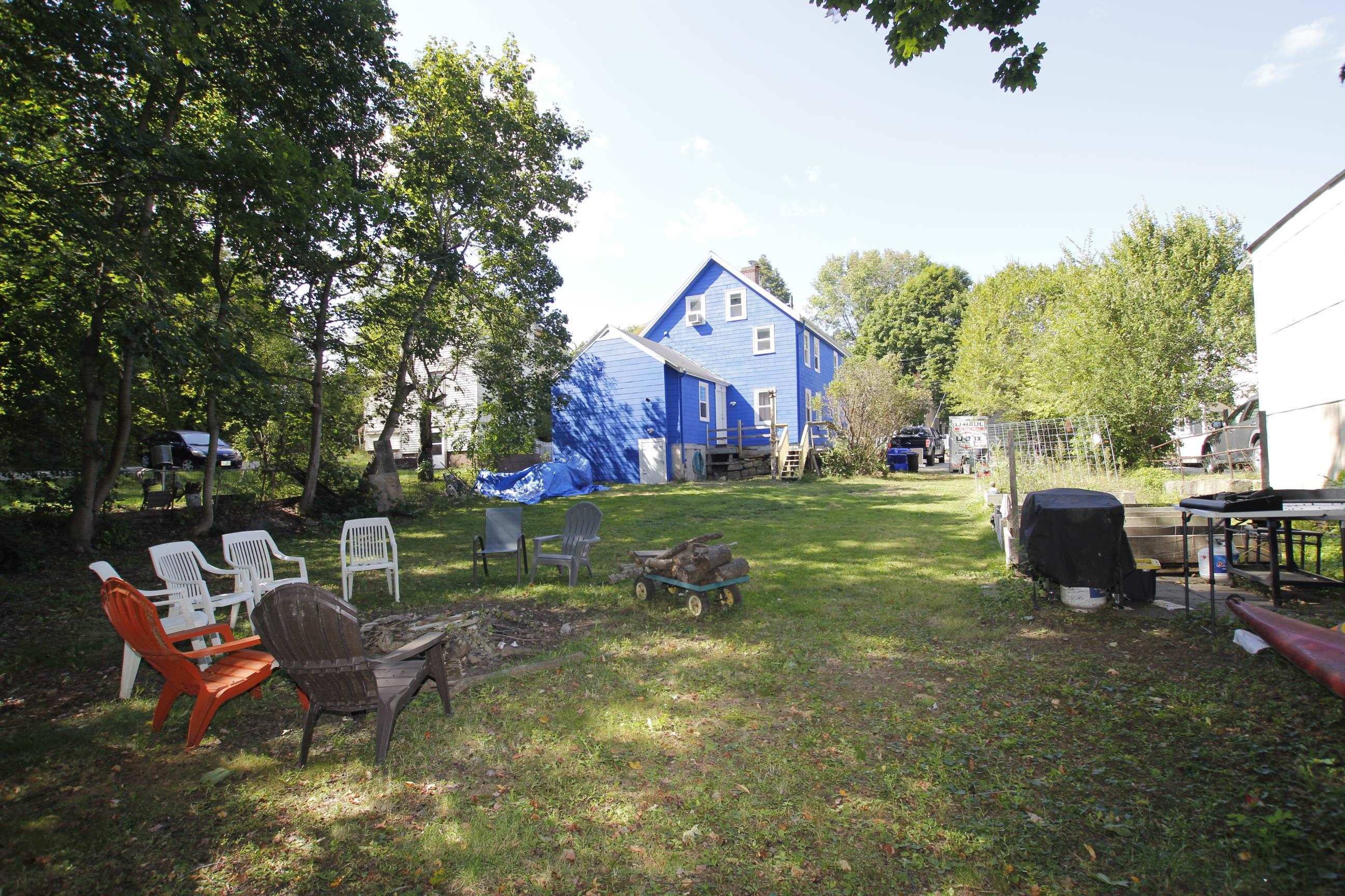 44 Pleasant Street