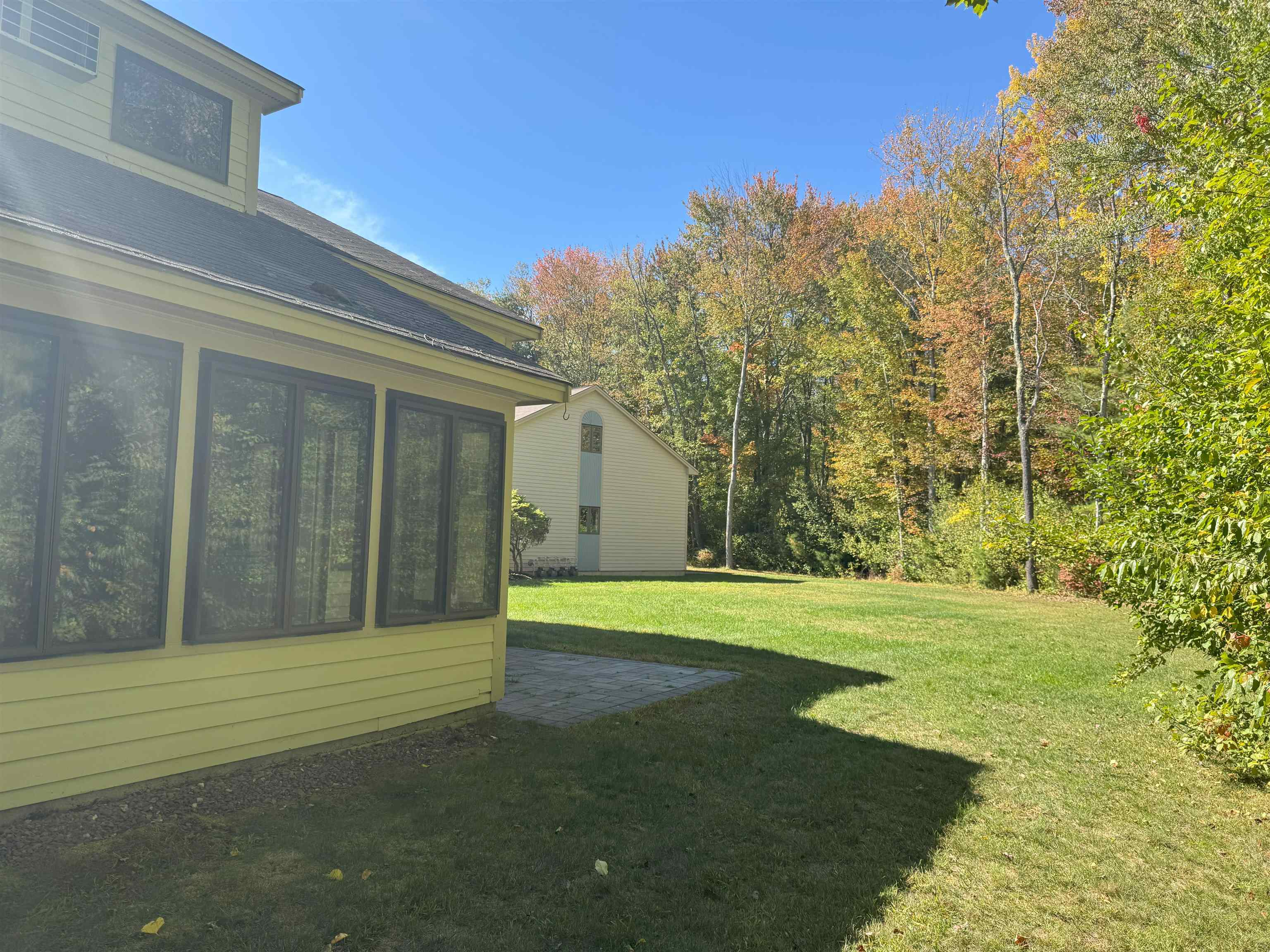 10 Lady Slipper Court