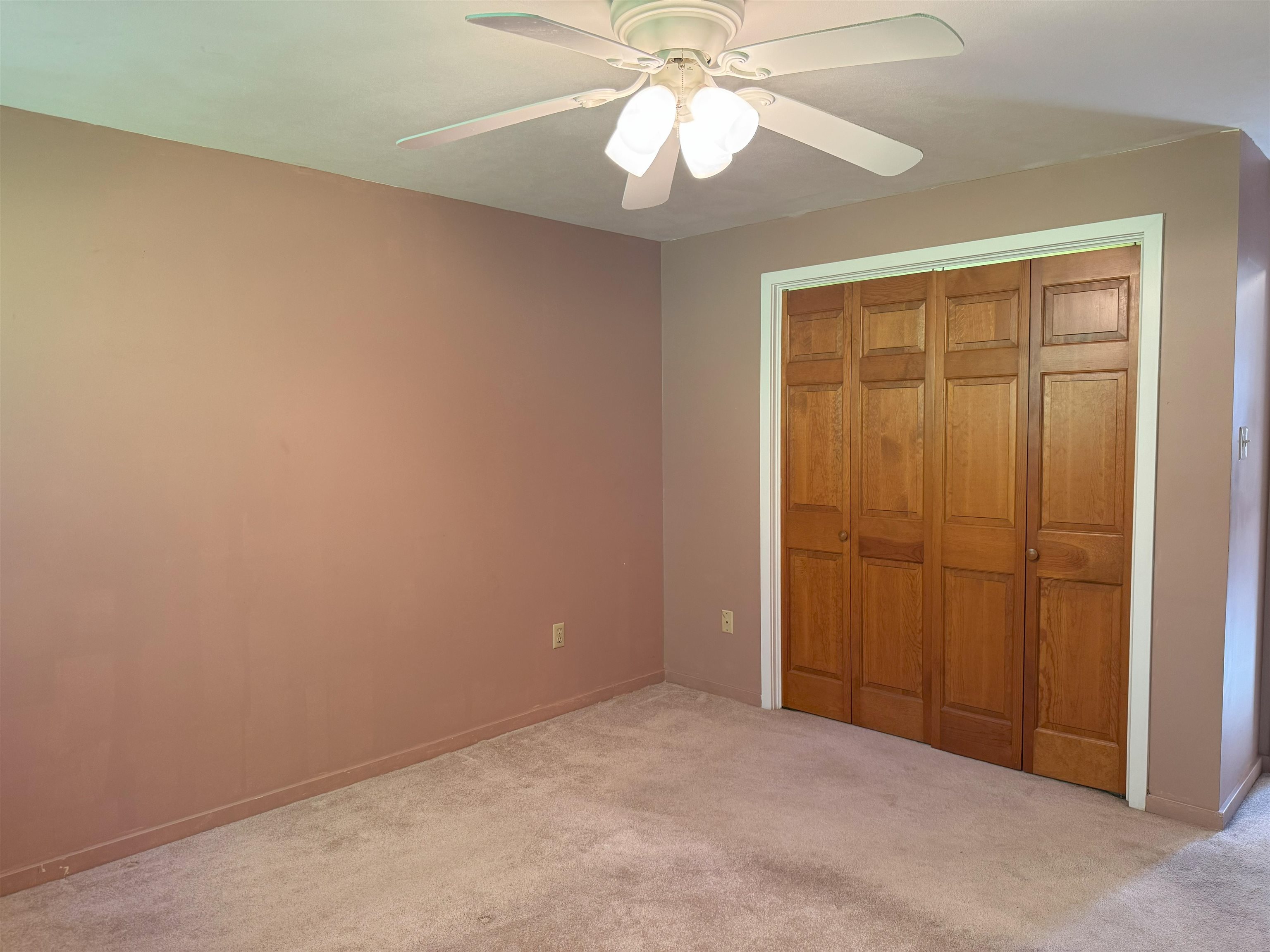 10 Lady Slipper Court