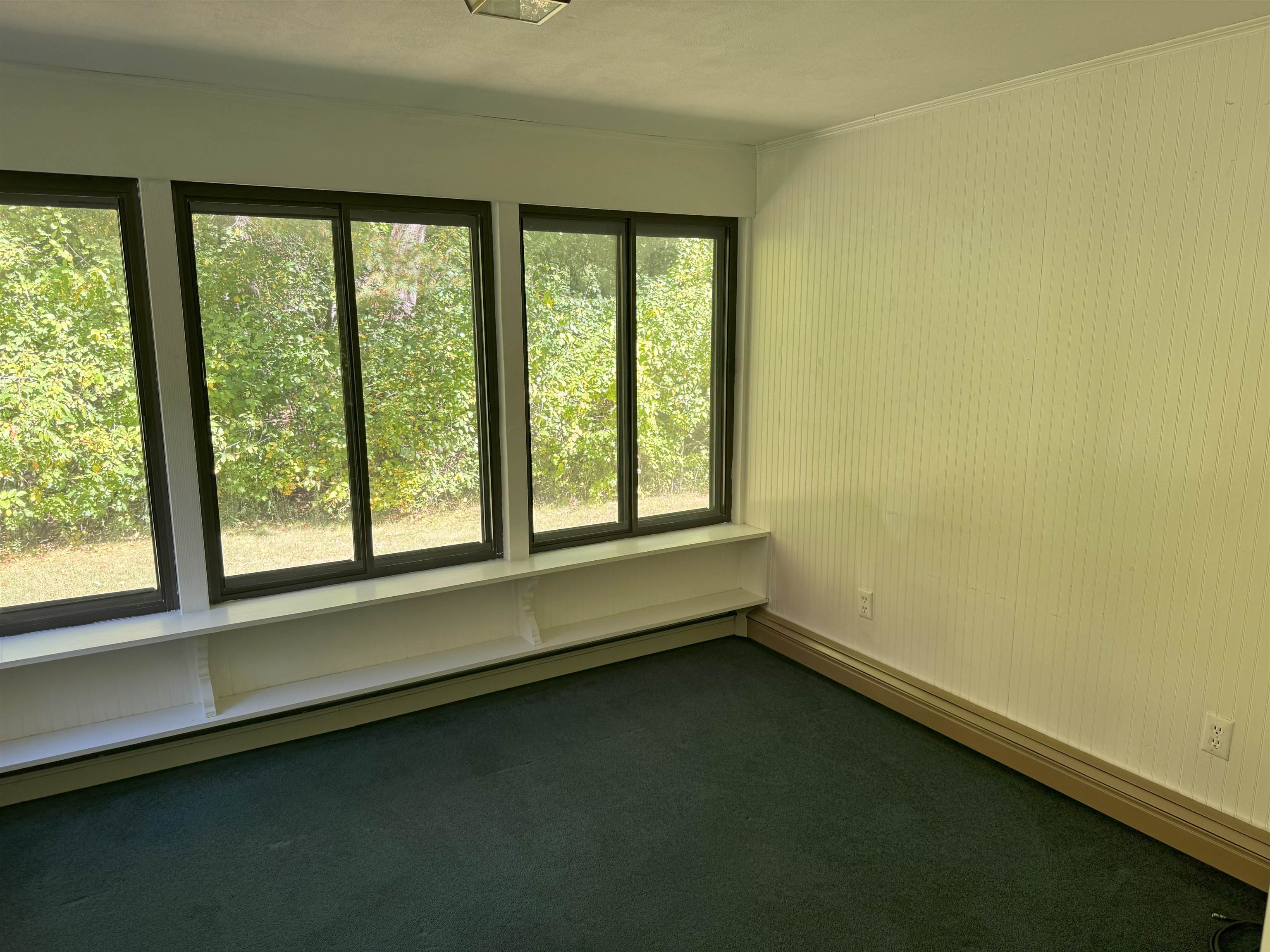 10 Lady Slipper Court