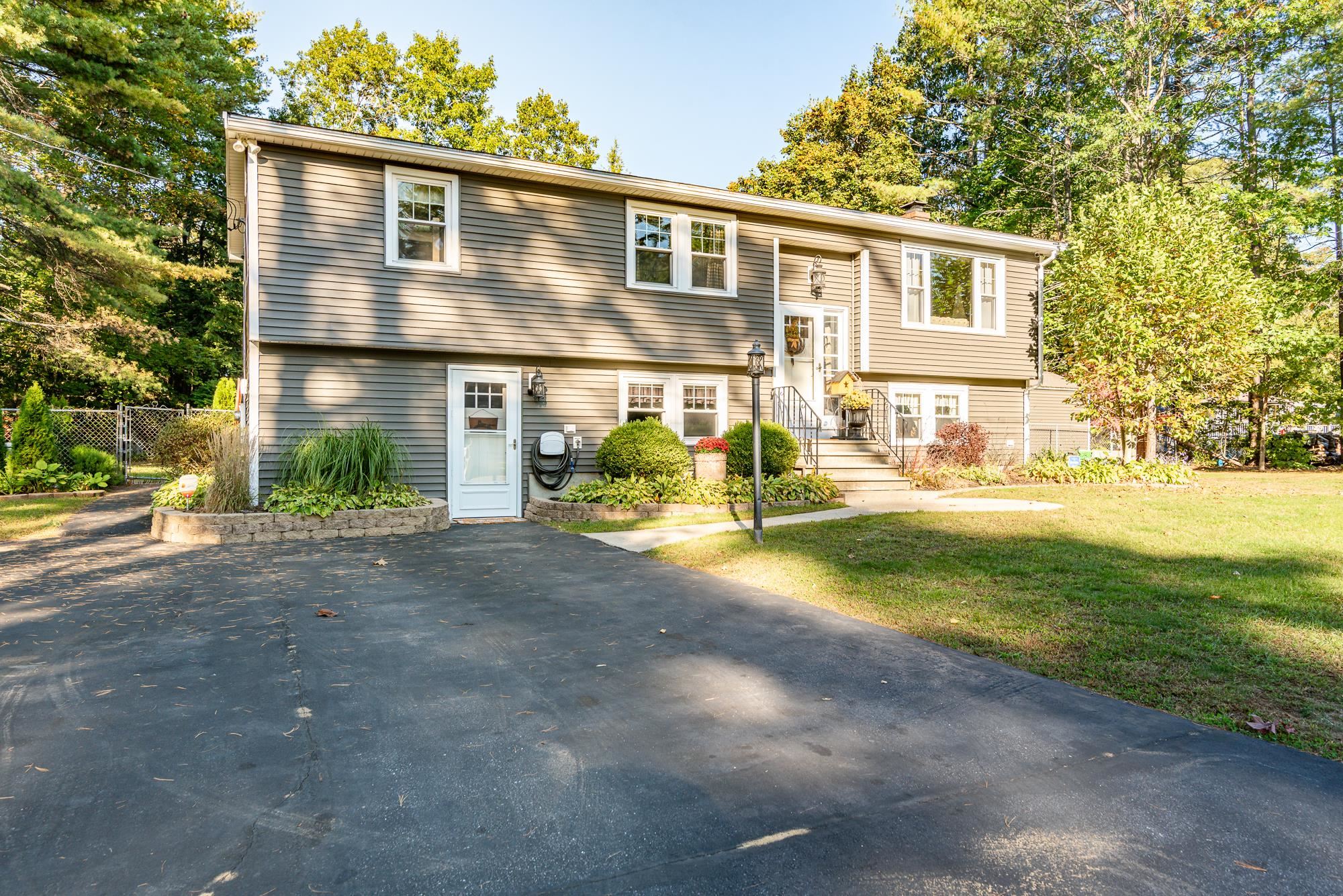 8 Susan Lane