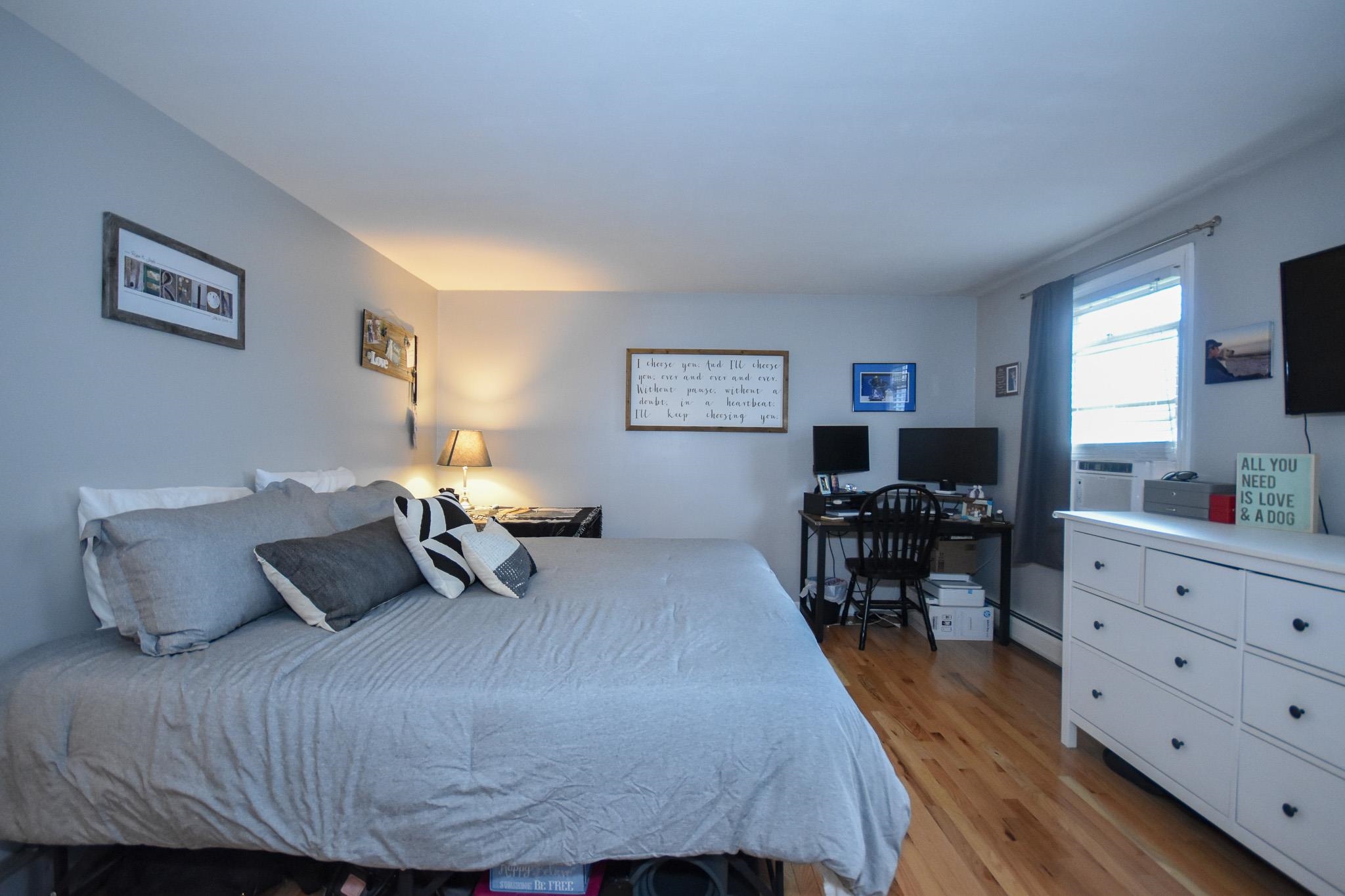 135 Forrest Street Unit: 4