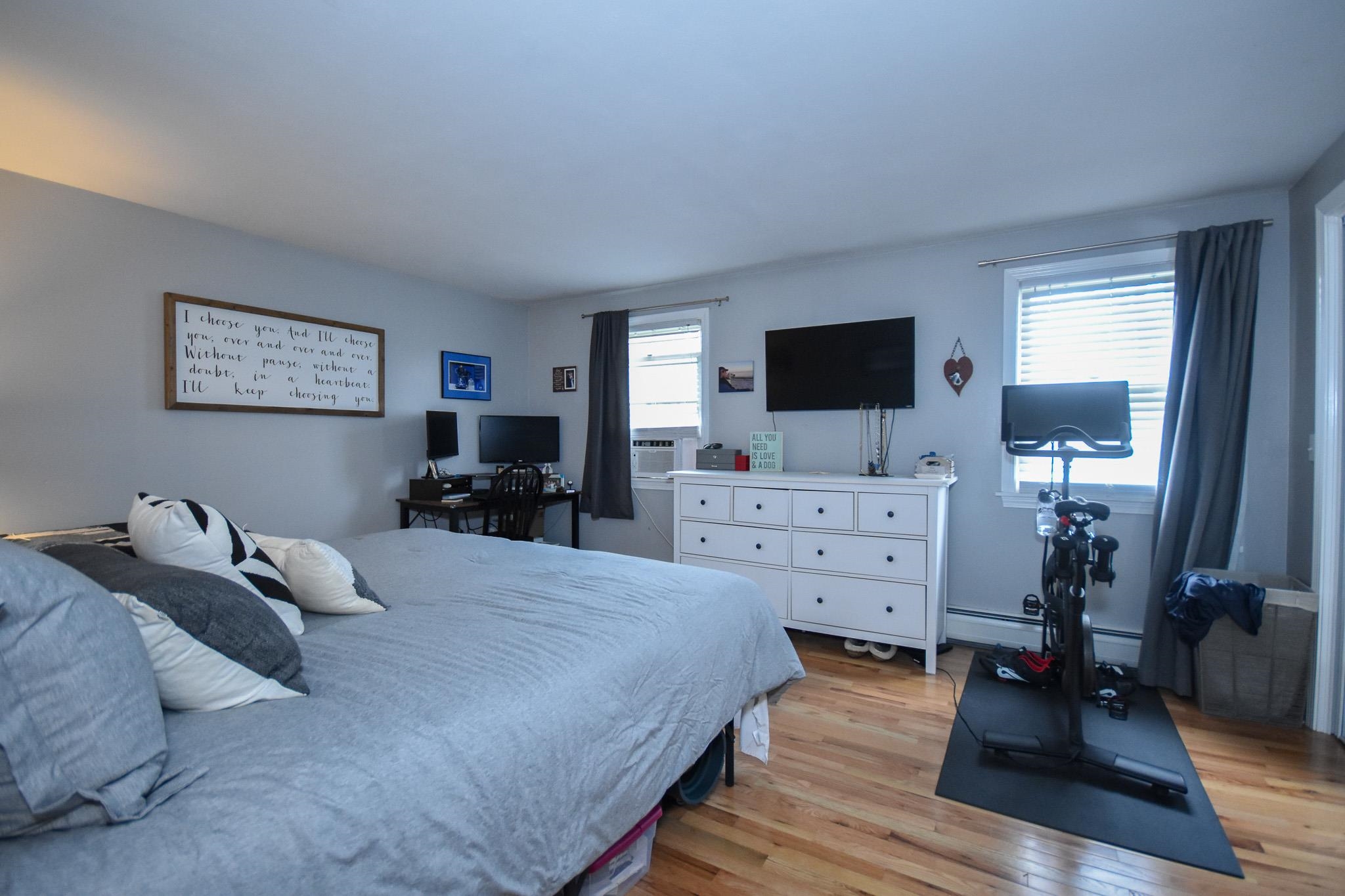 135 Forrest Street Unit: 4