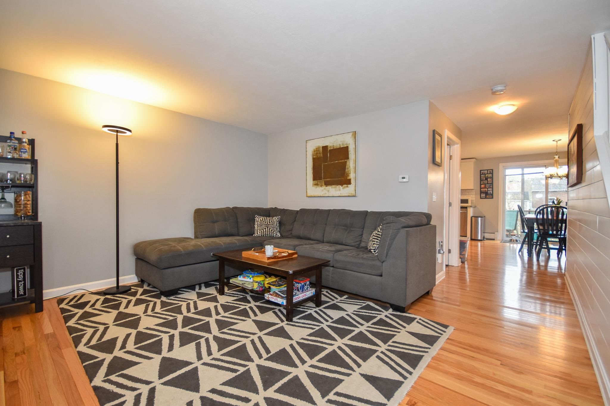 135 Forrest Street Unit: 4