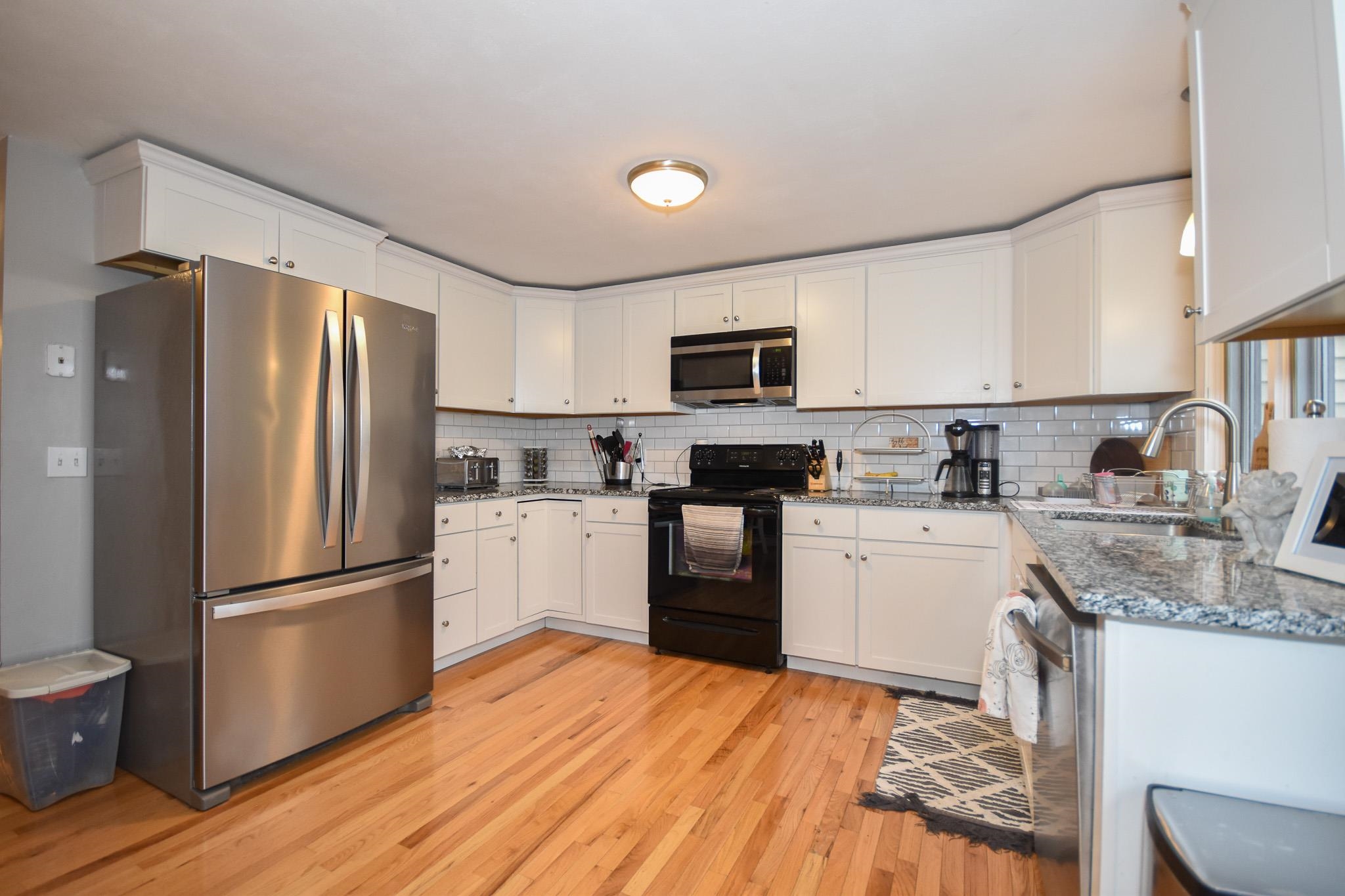 135 Forrest Street Unit: 4