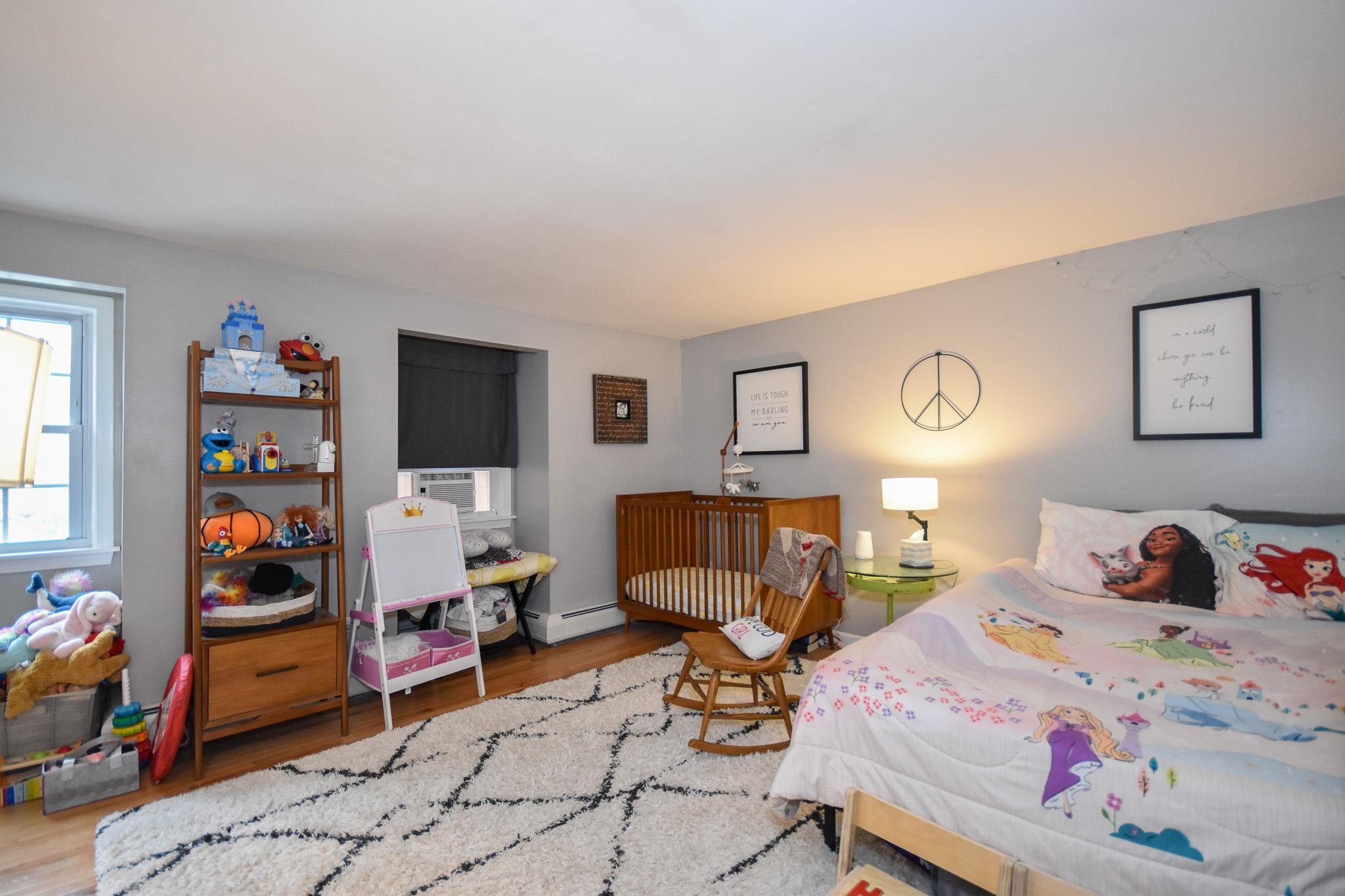 135 Forrest Street Unit: 4