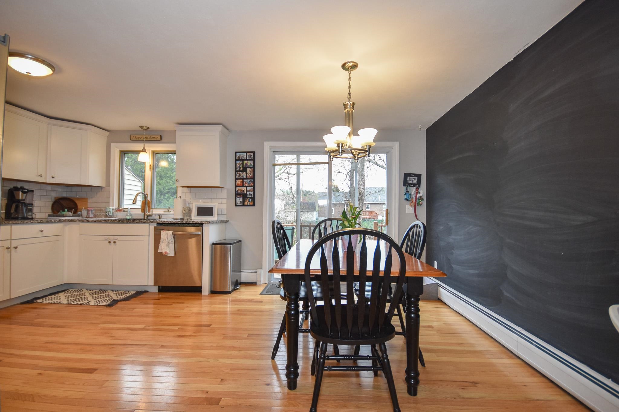 135 Forrest Street Unit: 4
