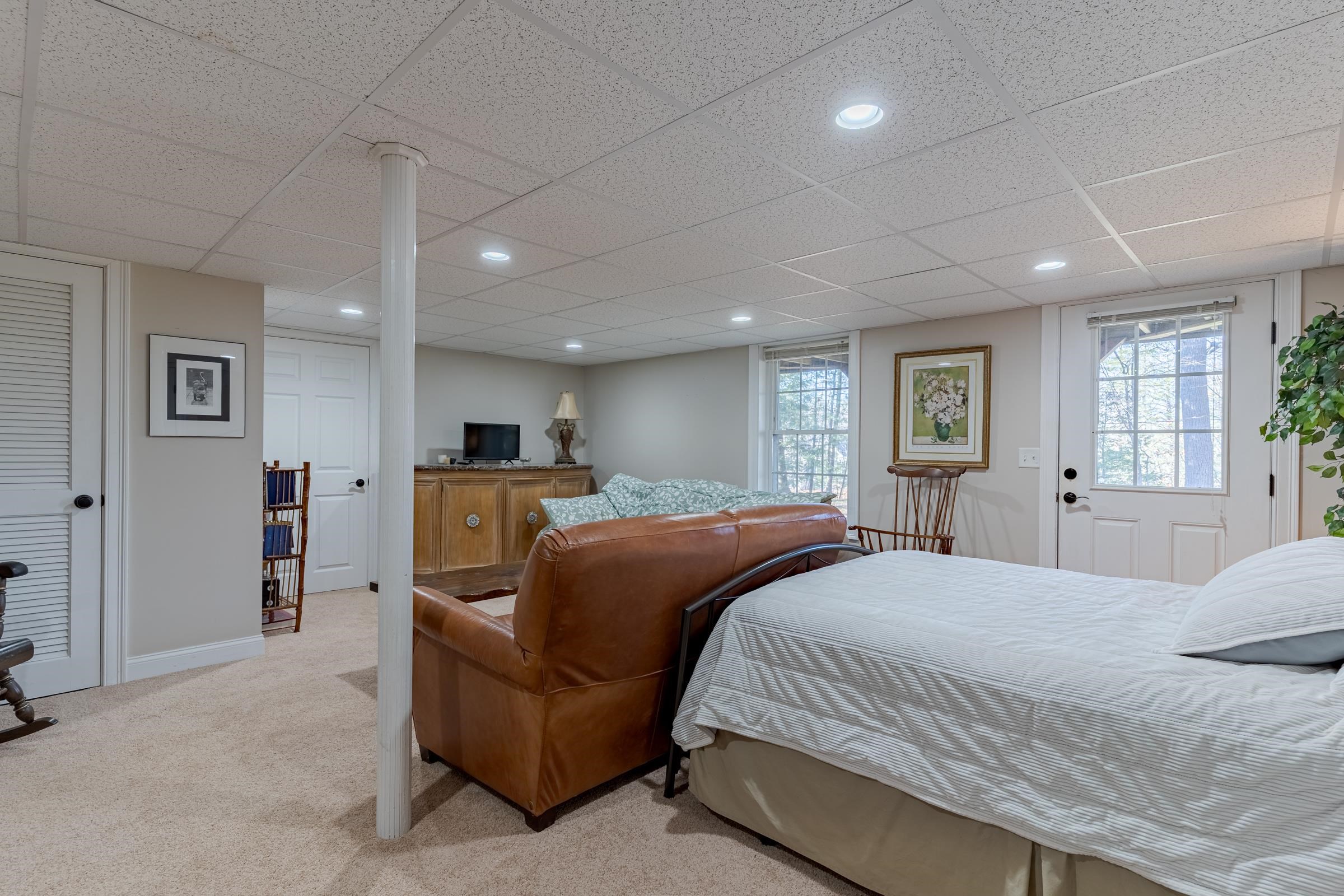 24 Lilac Lane