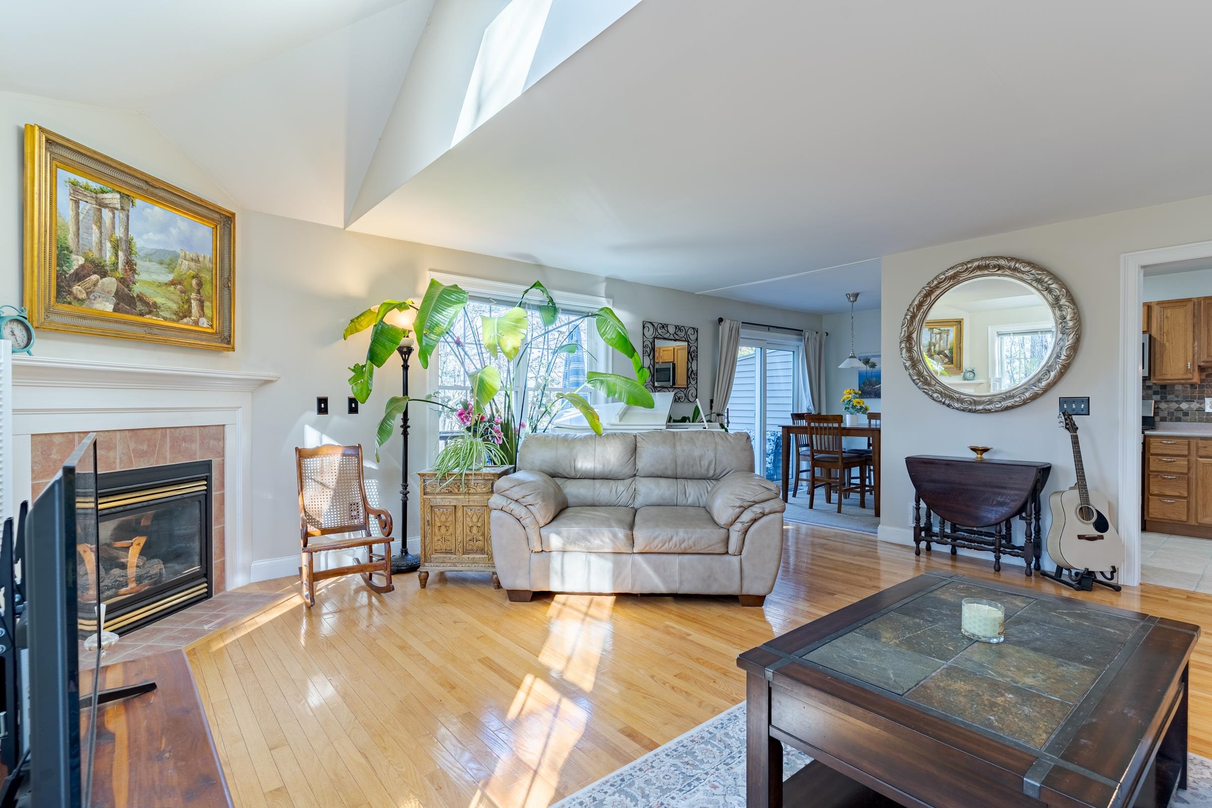 24 Lilac Lane