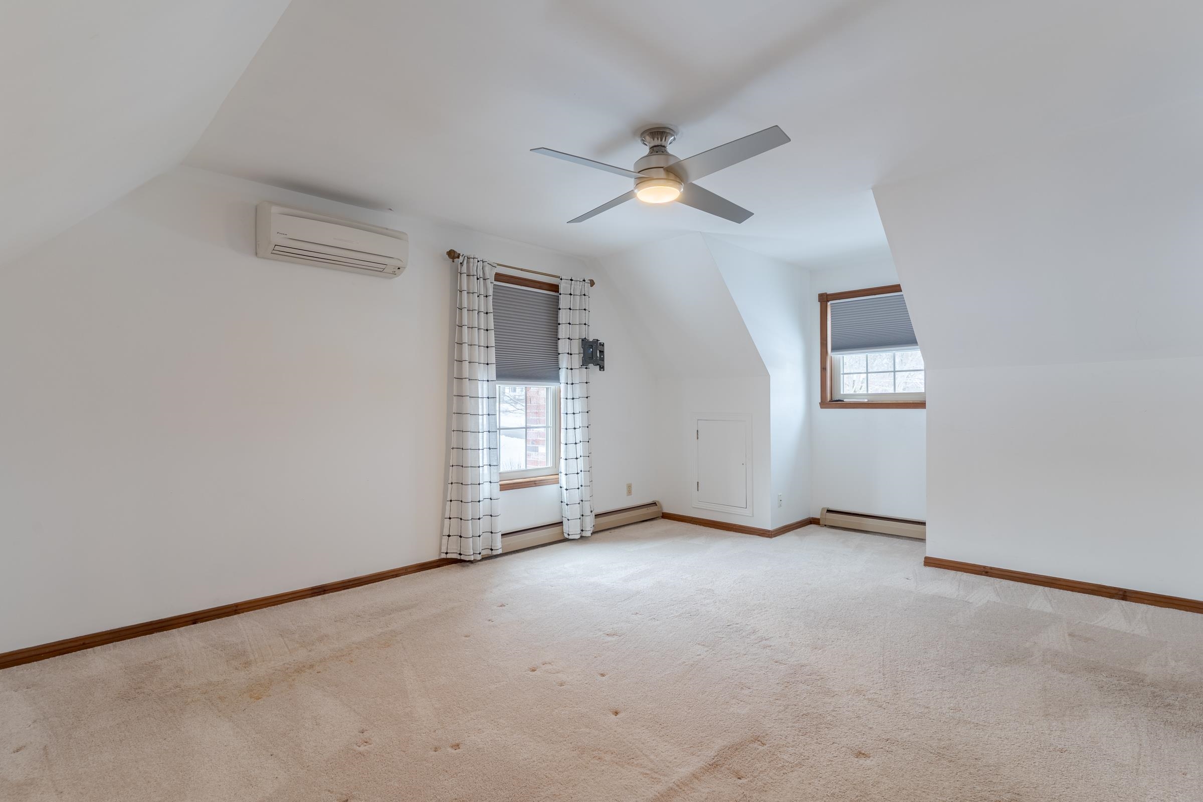 9 Ledgeview Drive