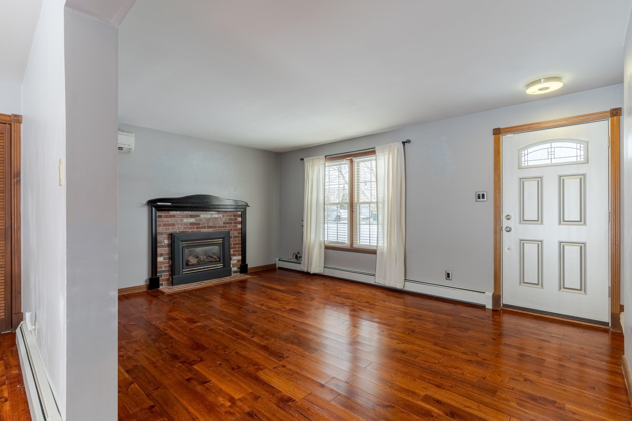 9 Ledgeview Drive