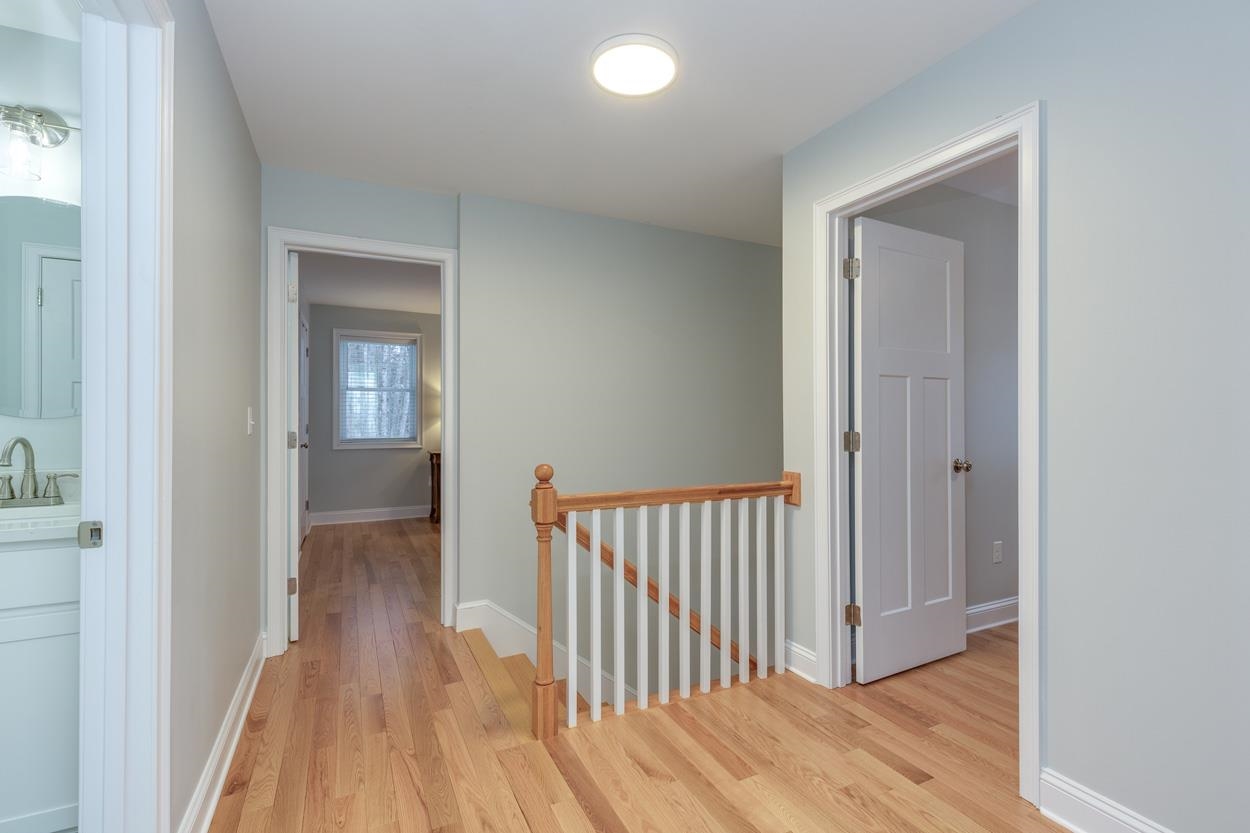 104 Olde Bridge Lane