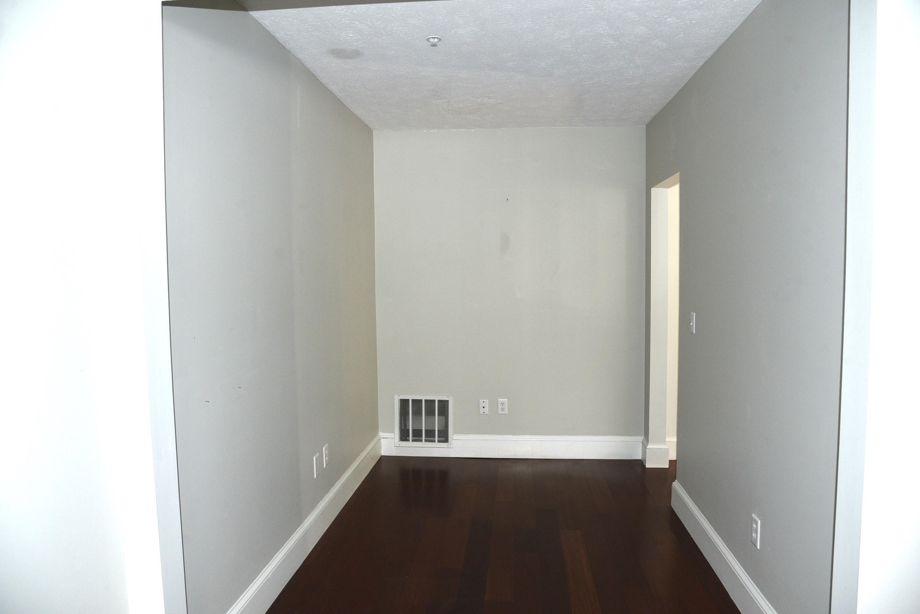 21 Clearwater Drive Unit: 21