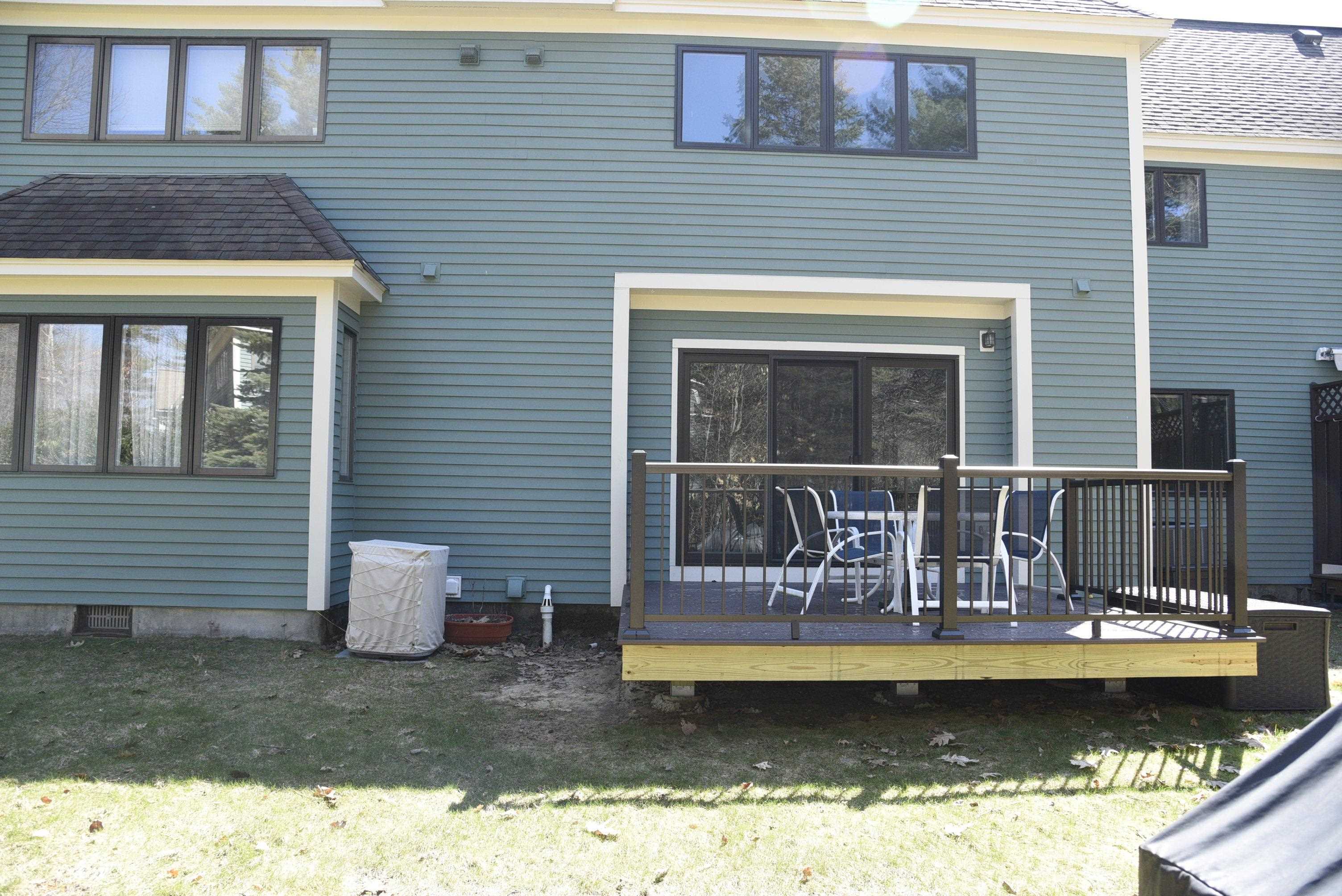 21 Clearwater Drive Unit: 21