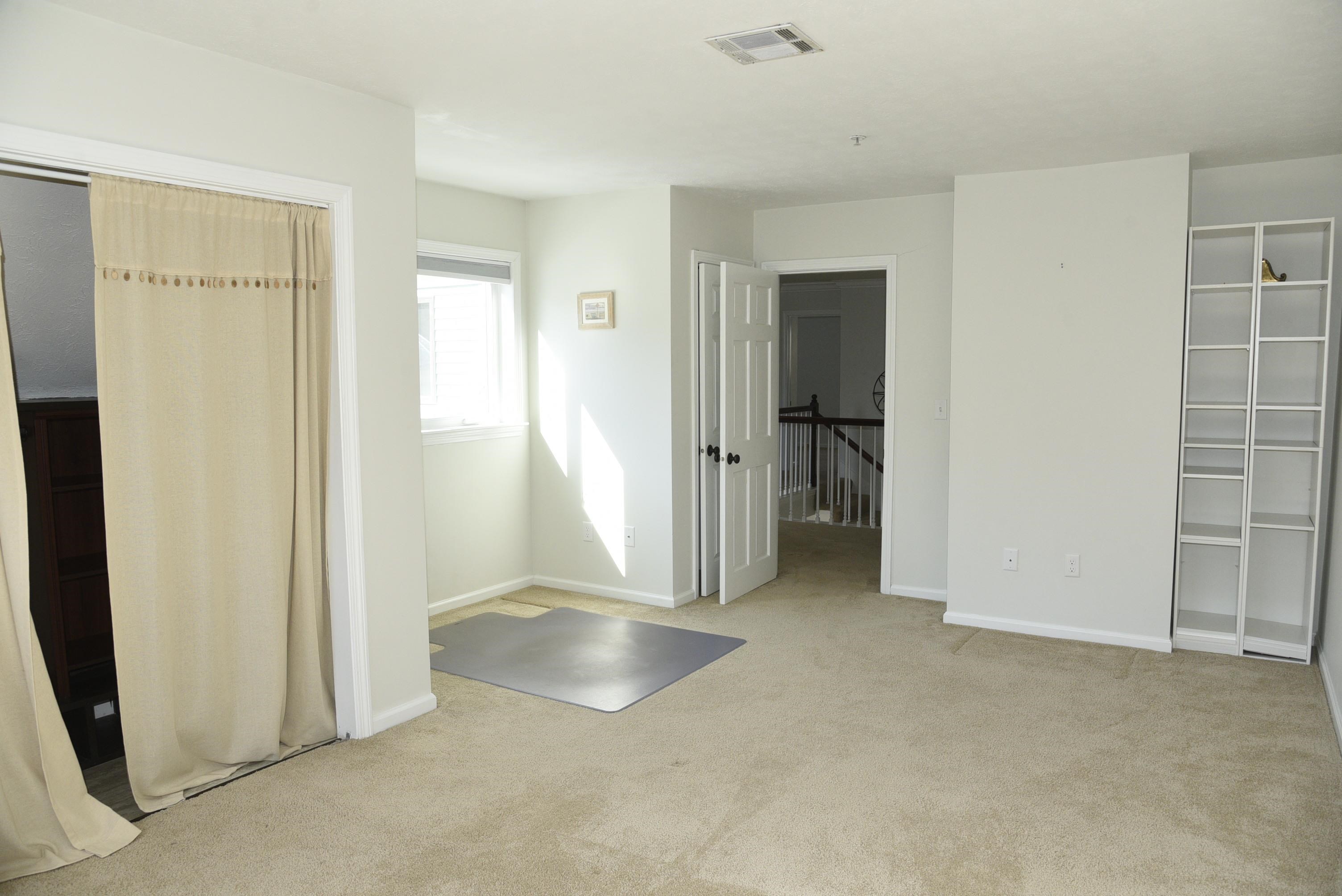 21 Clearwater Drive Unit: 21