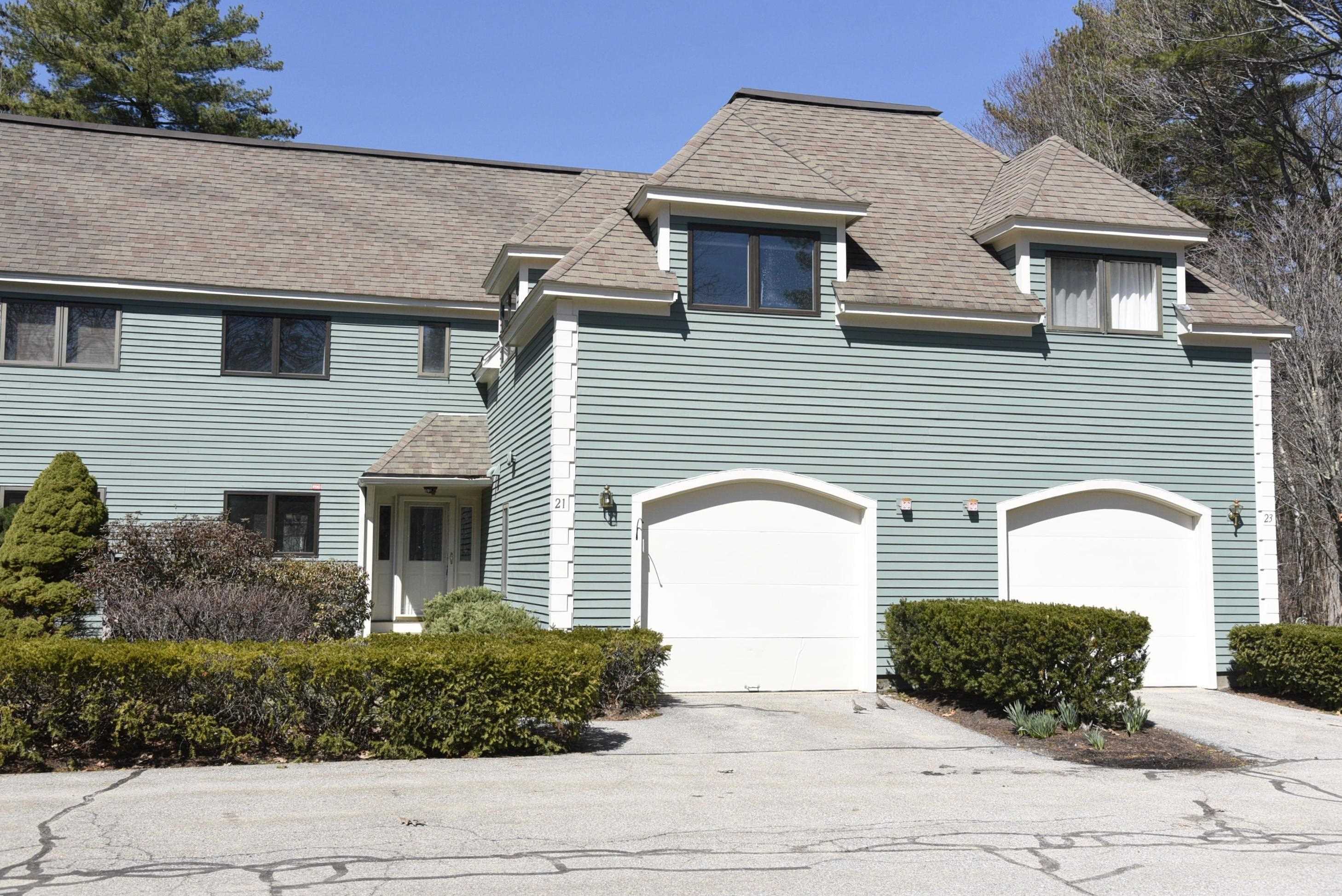 21 Clearwater Drive Unit: 21
