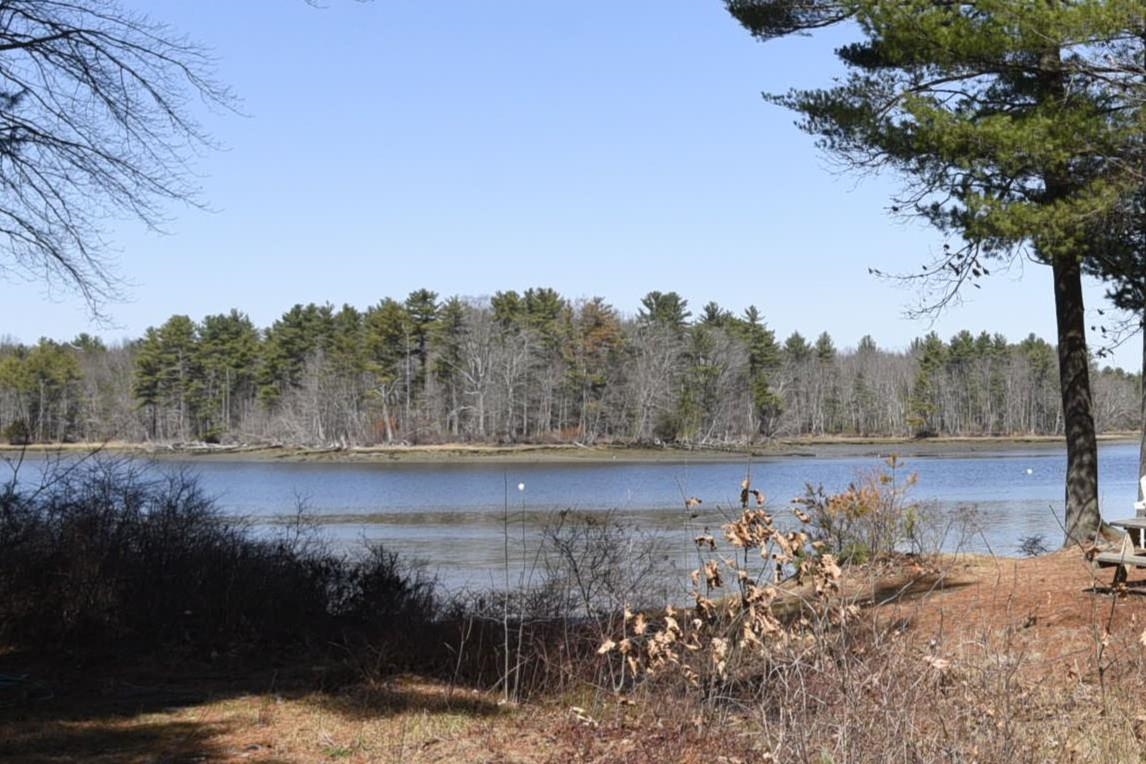 21 Clearwater Drive Unit: 21