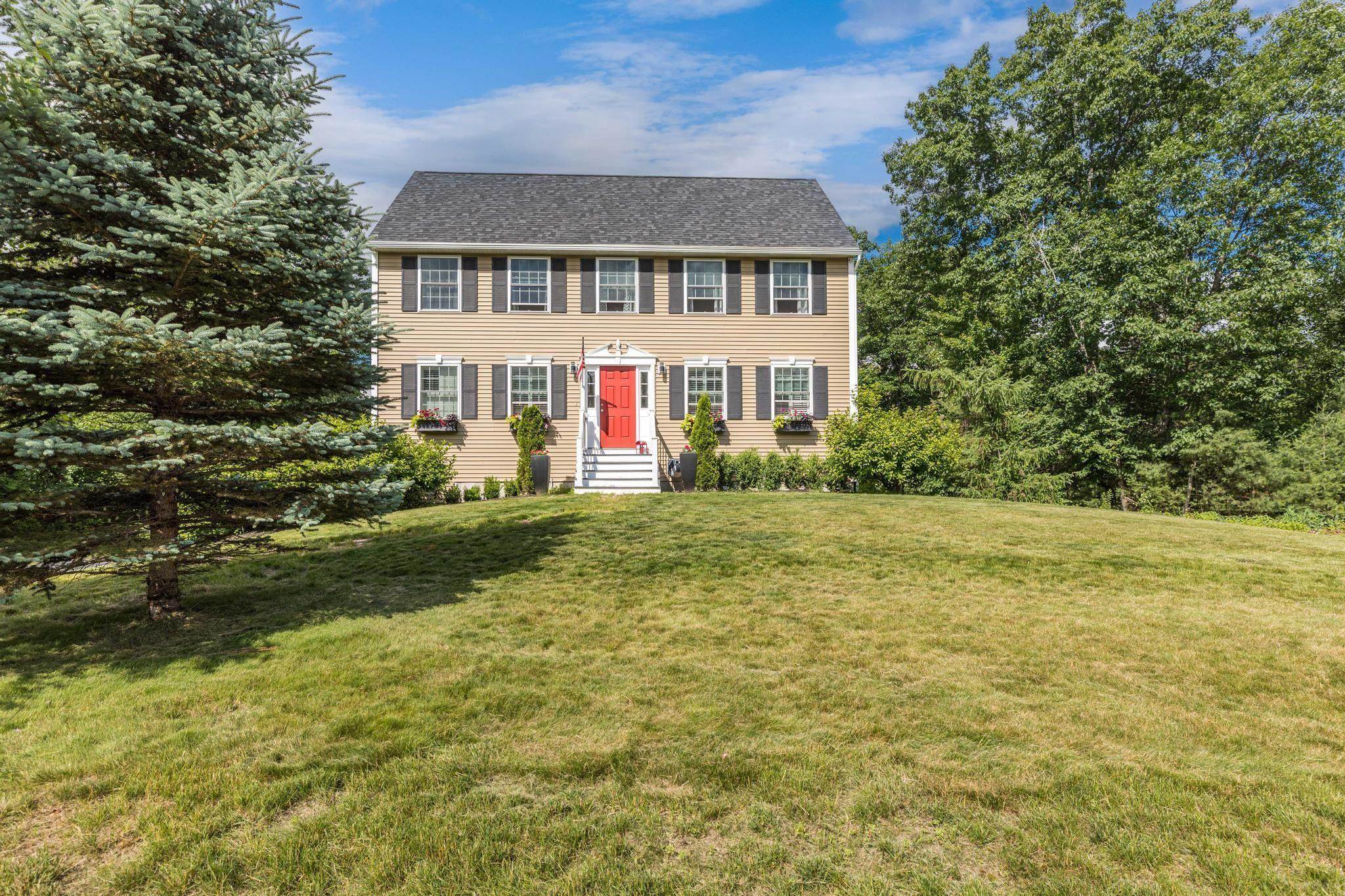 7 Collins Circle