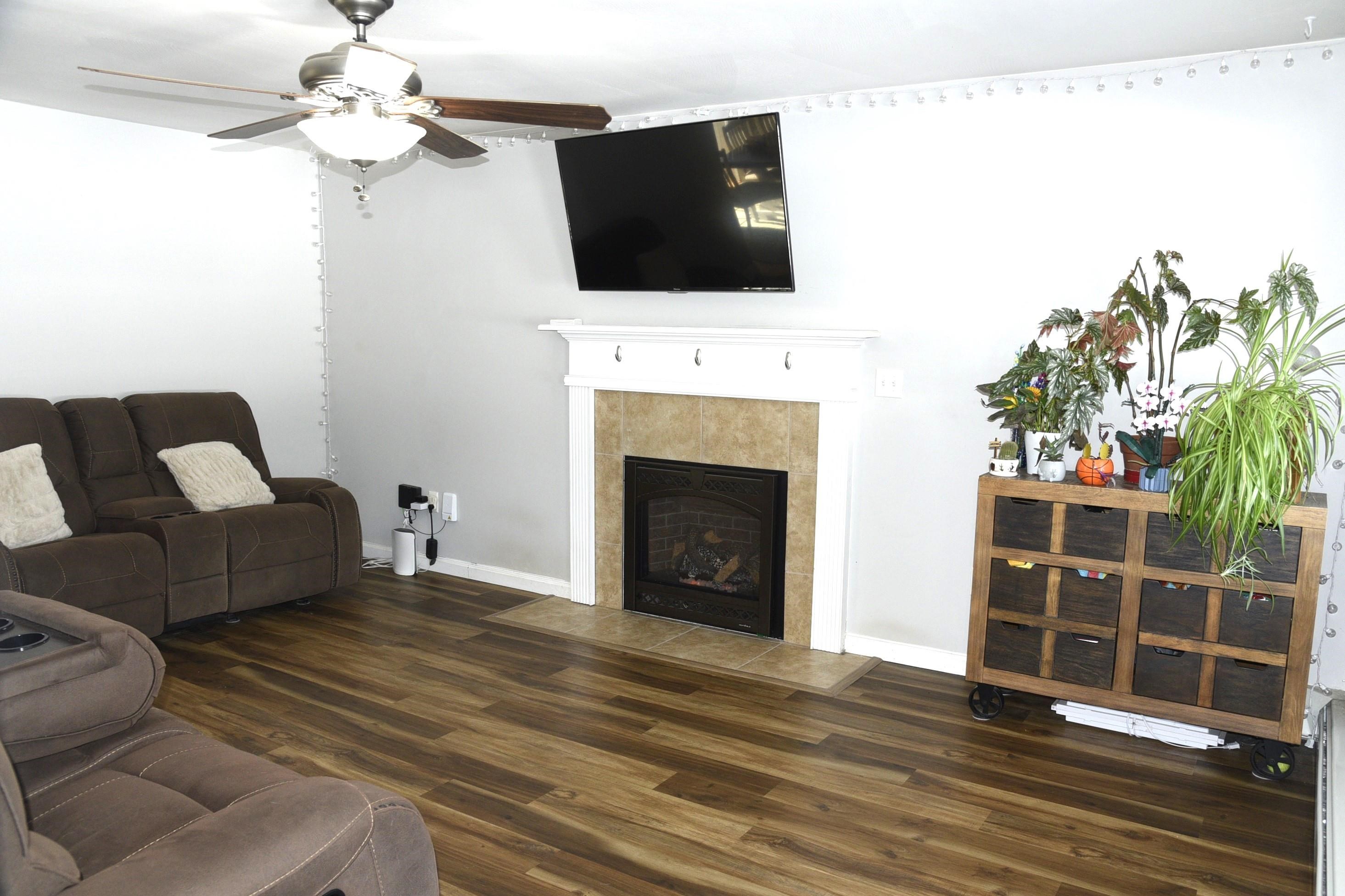 94 Autumn Lane
