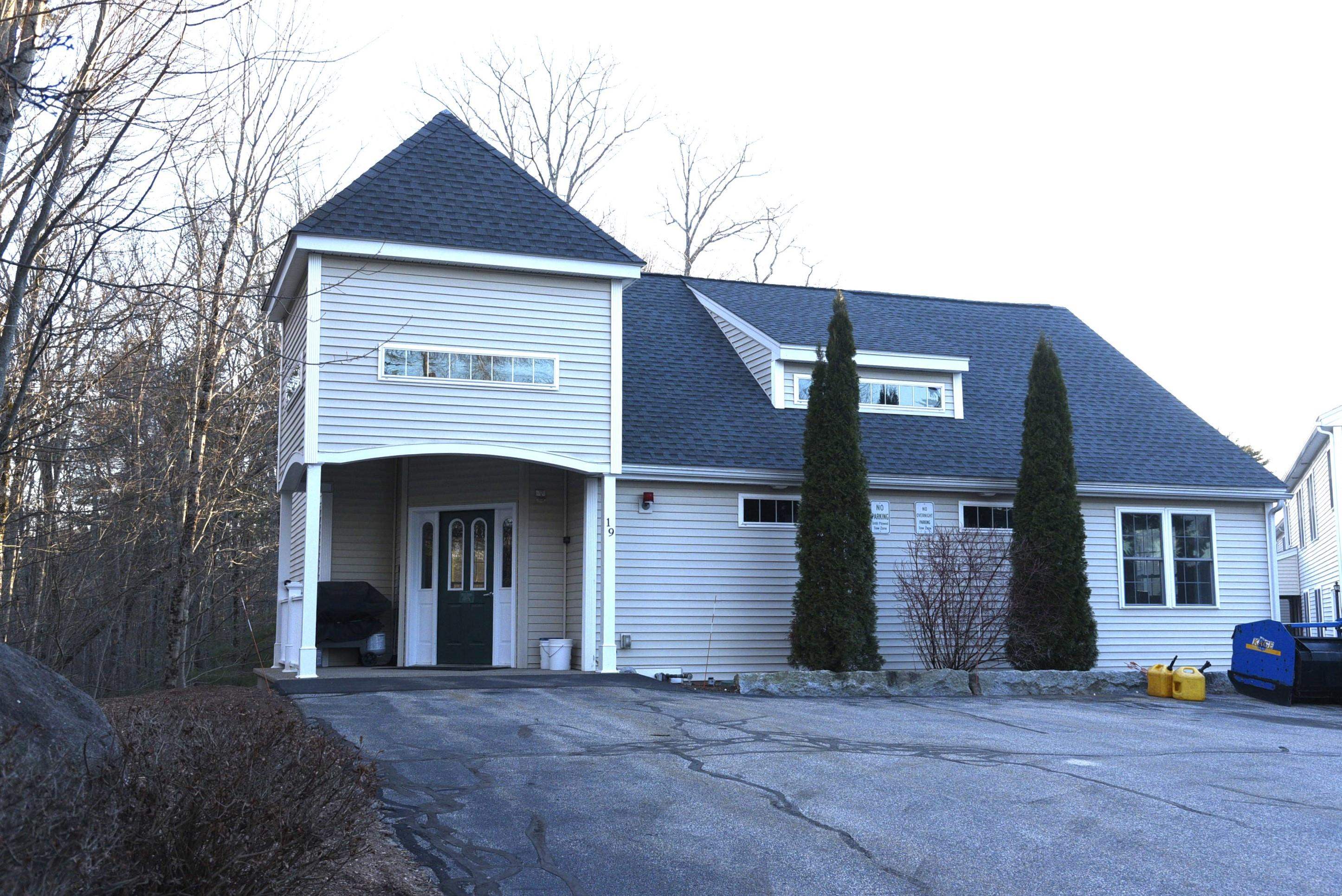 11 Royal Lane