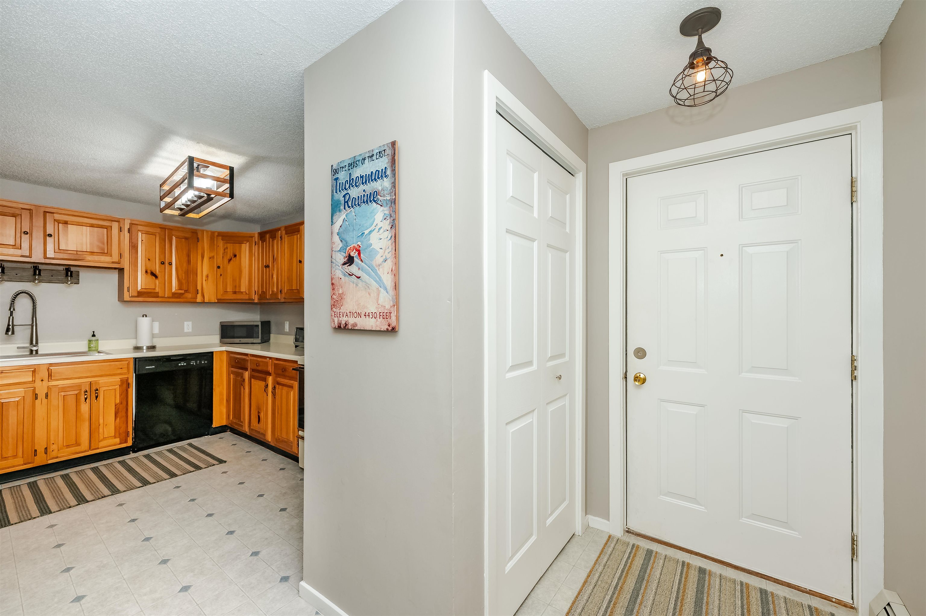 11 Seasons At Attitash Road Unit: H