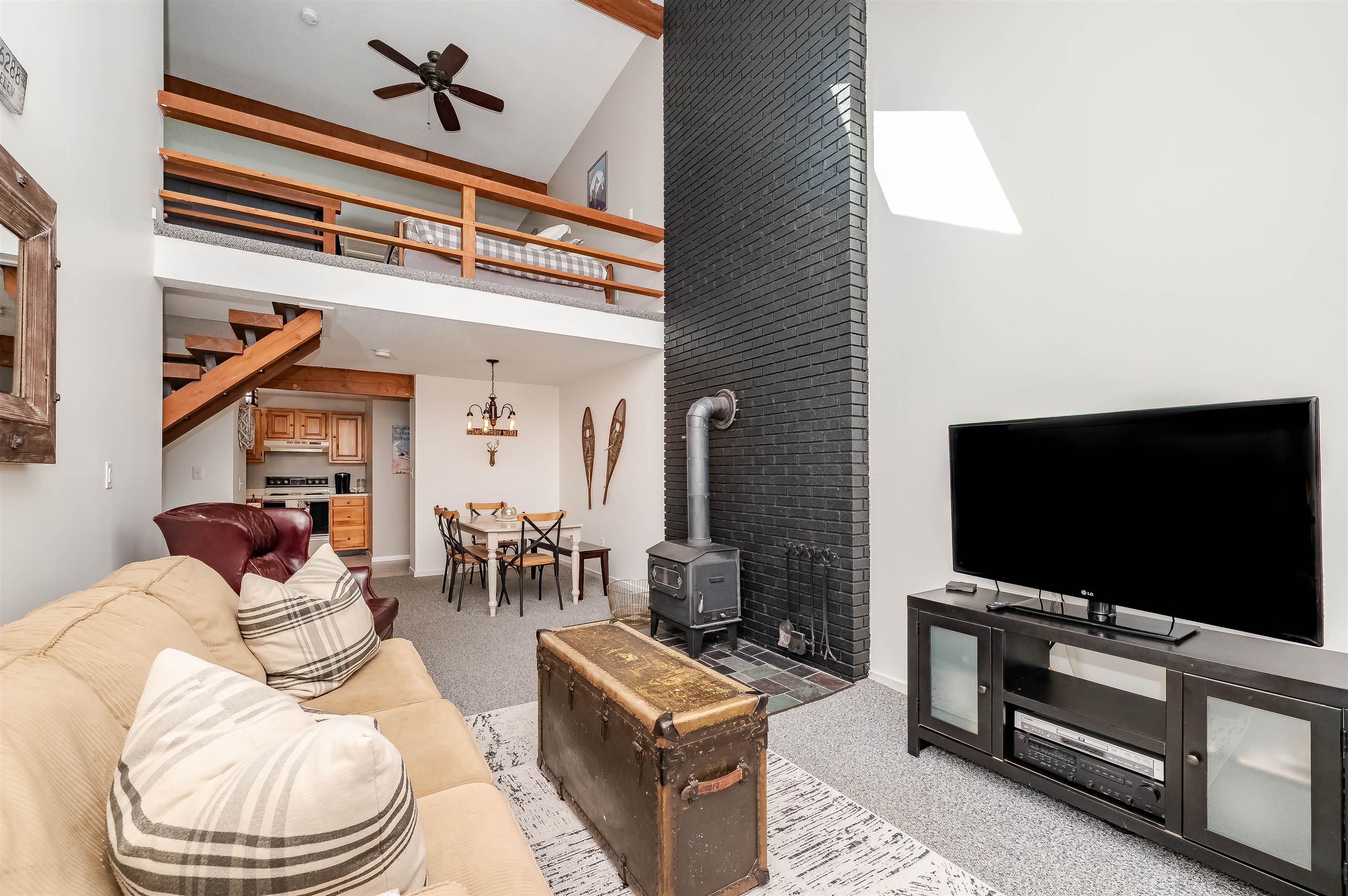 11 Seasons At Attitash Road Unit: H