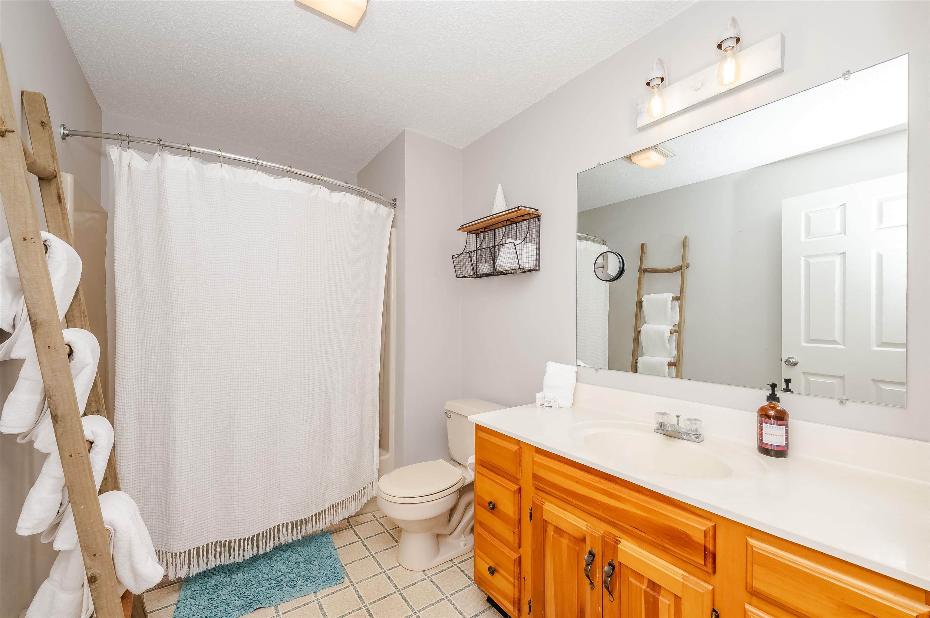 11 Seasons At Attitash Road Unit: H