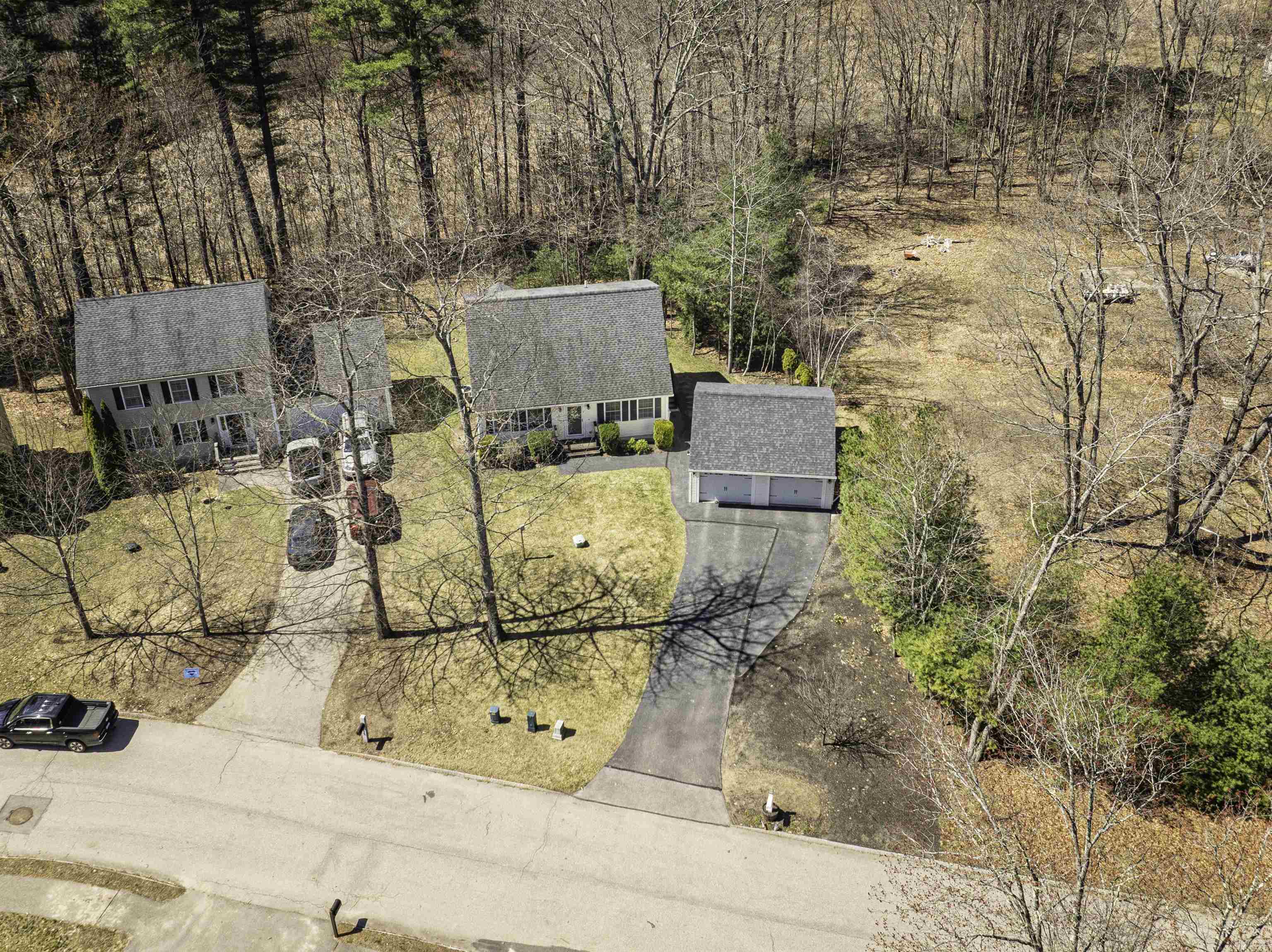 7 Hawthorne Circle