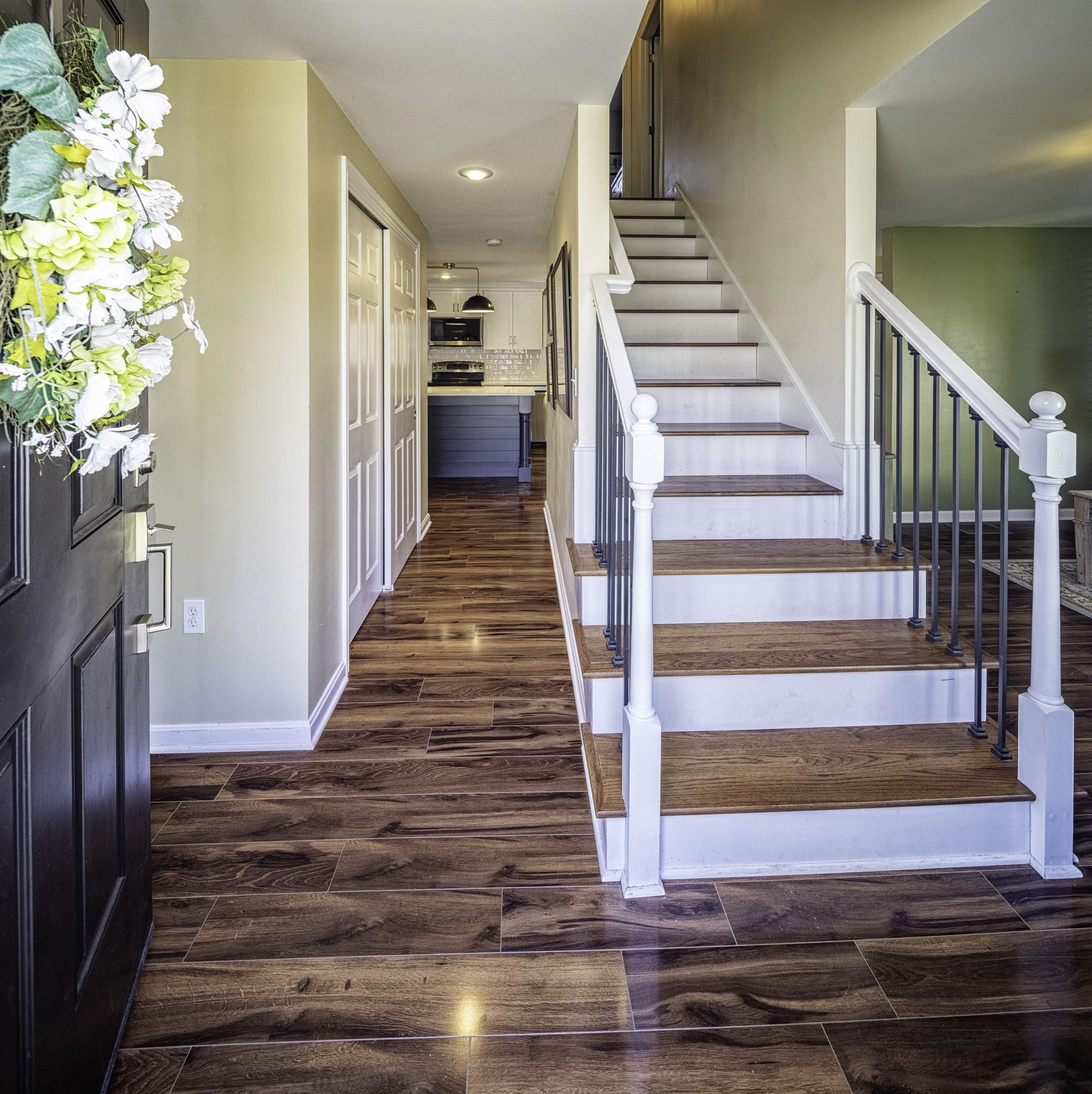 7 Hawthorne Circle