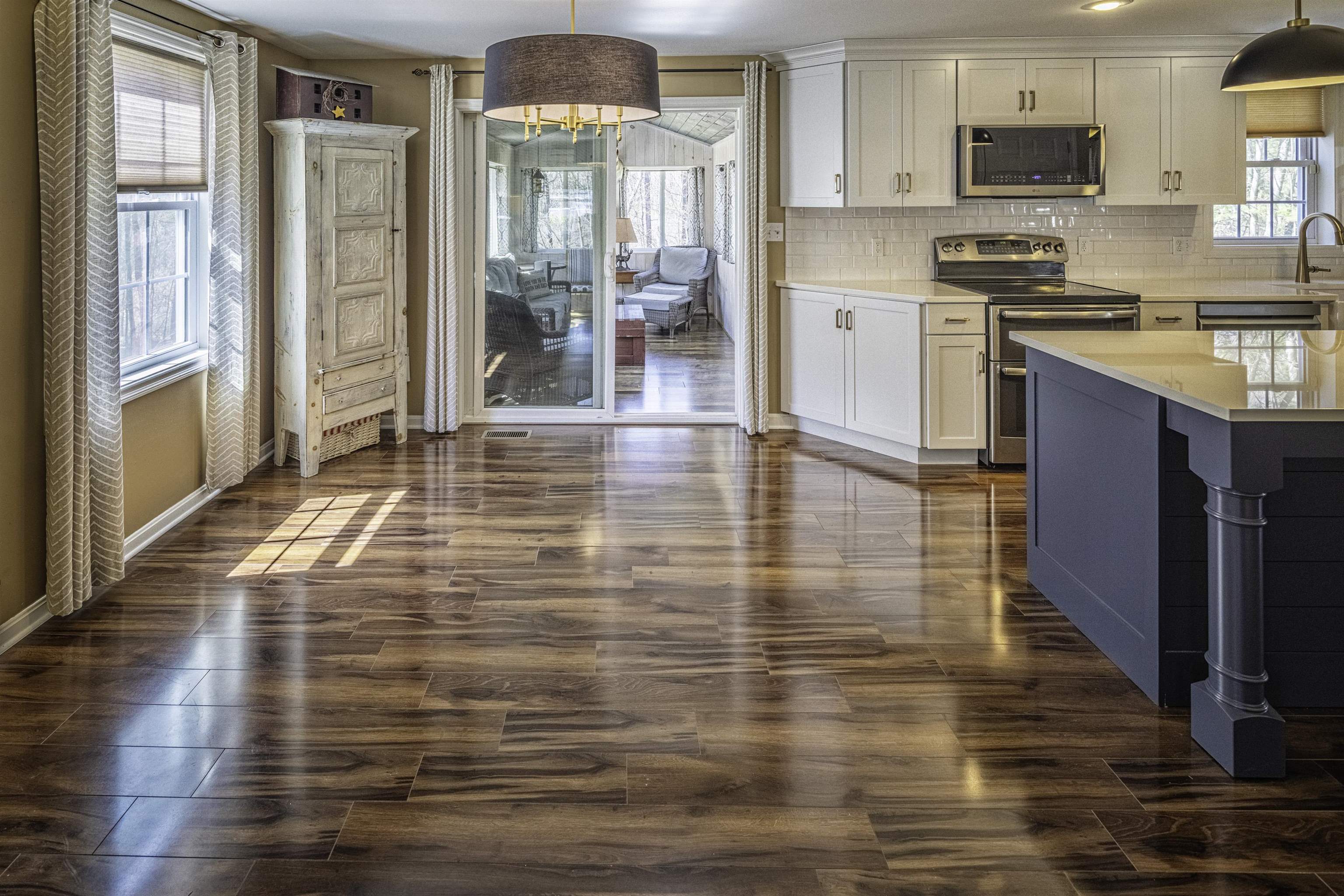 7 Hawthorne Circle