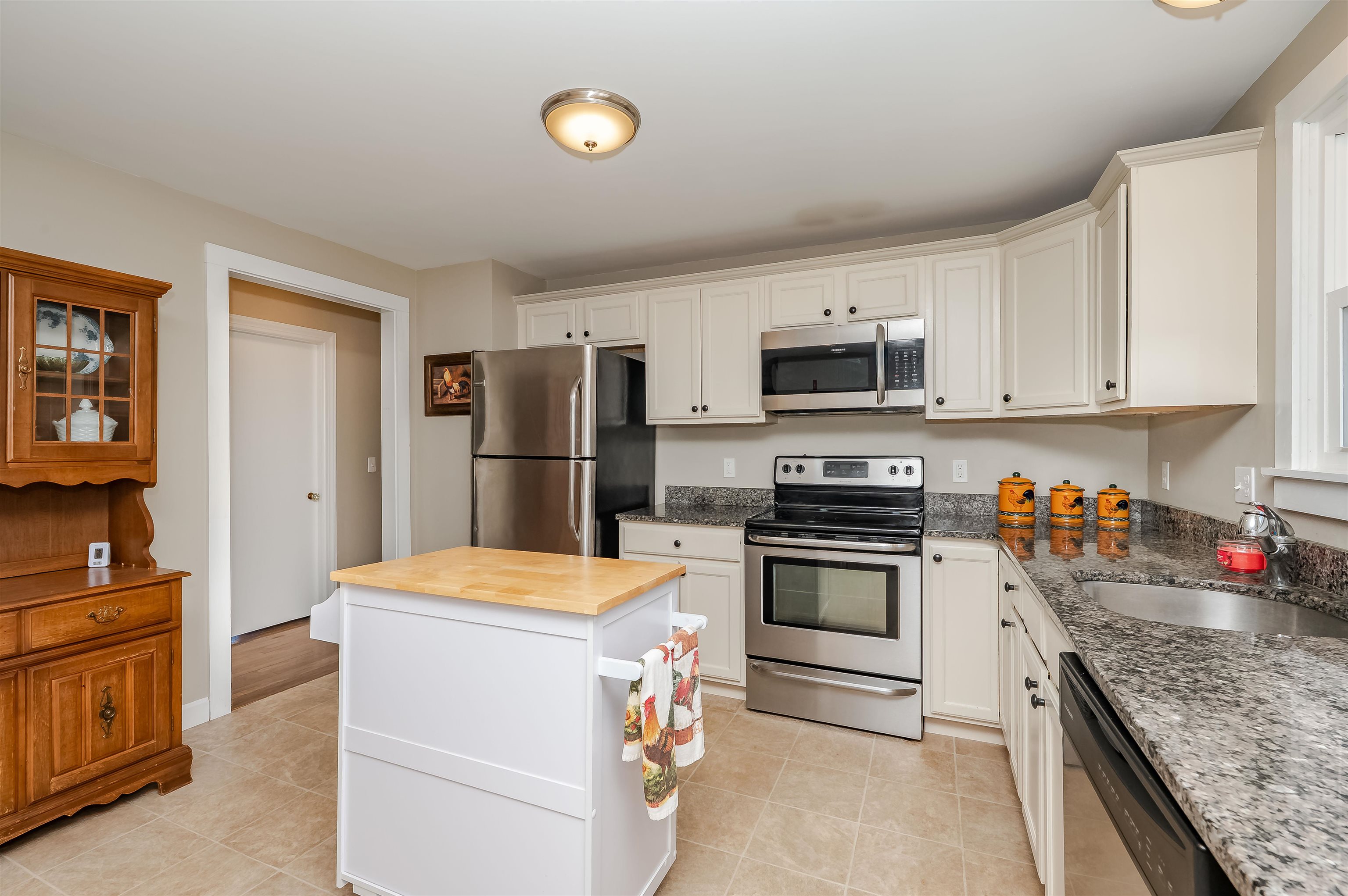 28 Midway Park