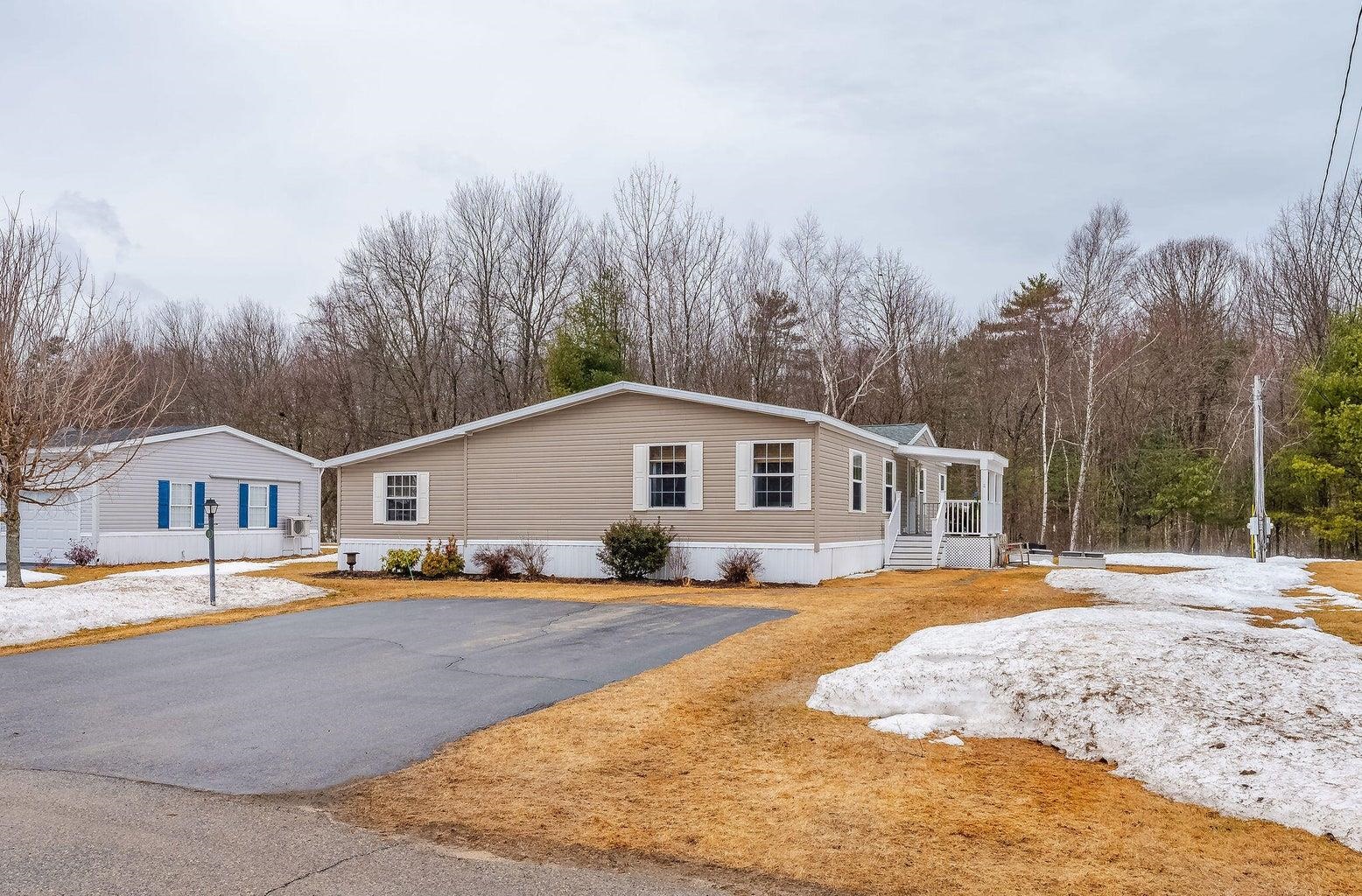 3 Windsor Drive