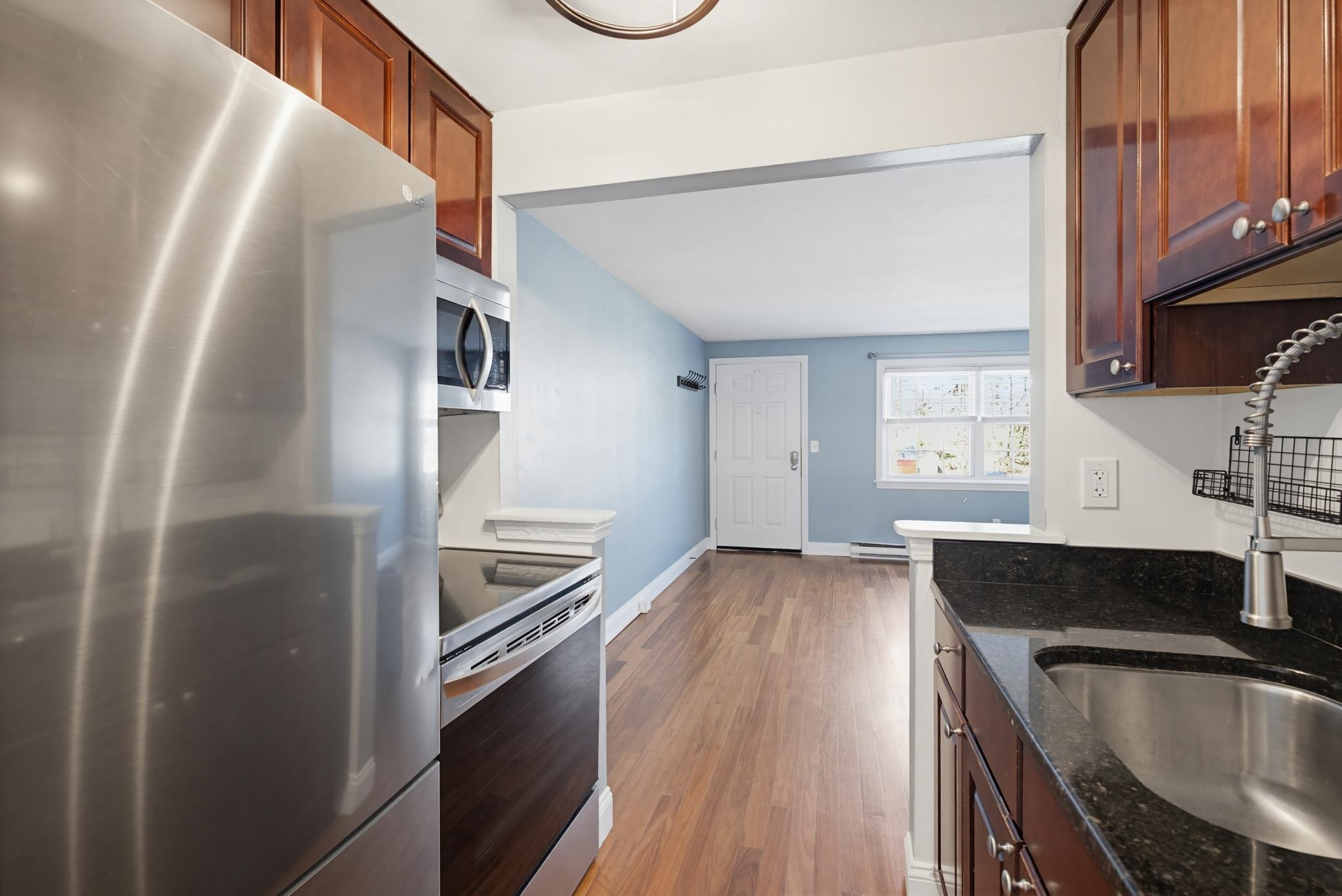 93 Henry Law Avenue Unit: 43