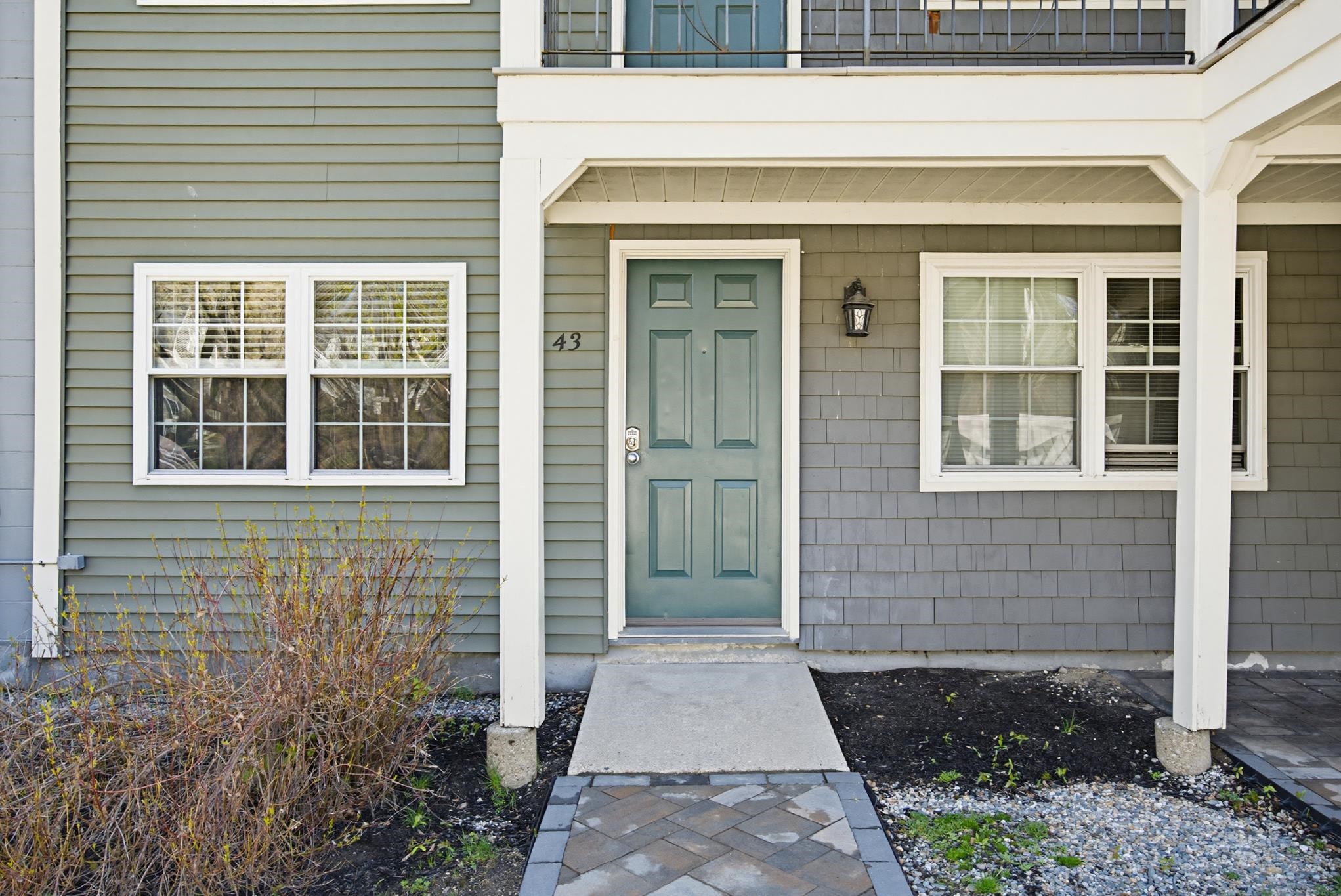 93 Henry Law Avenue Unit: 43