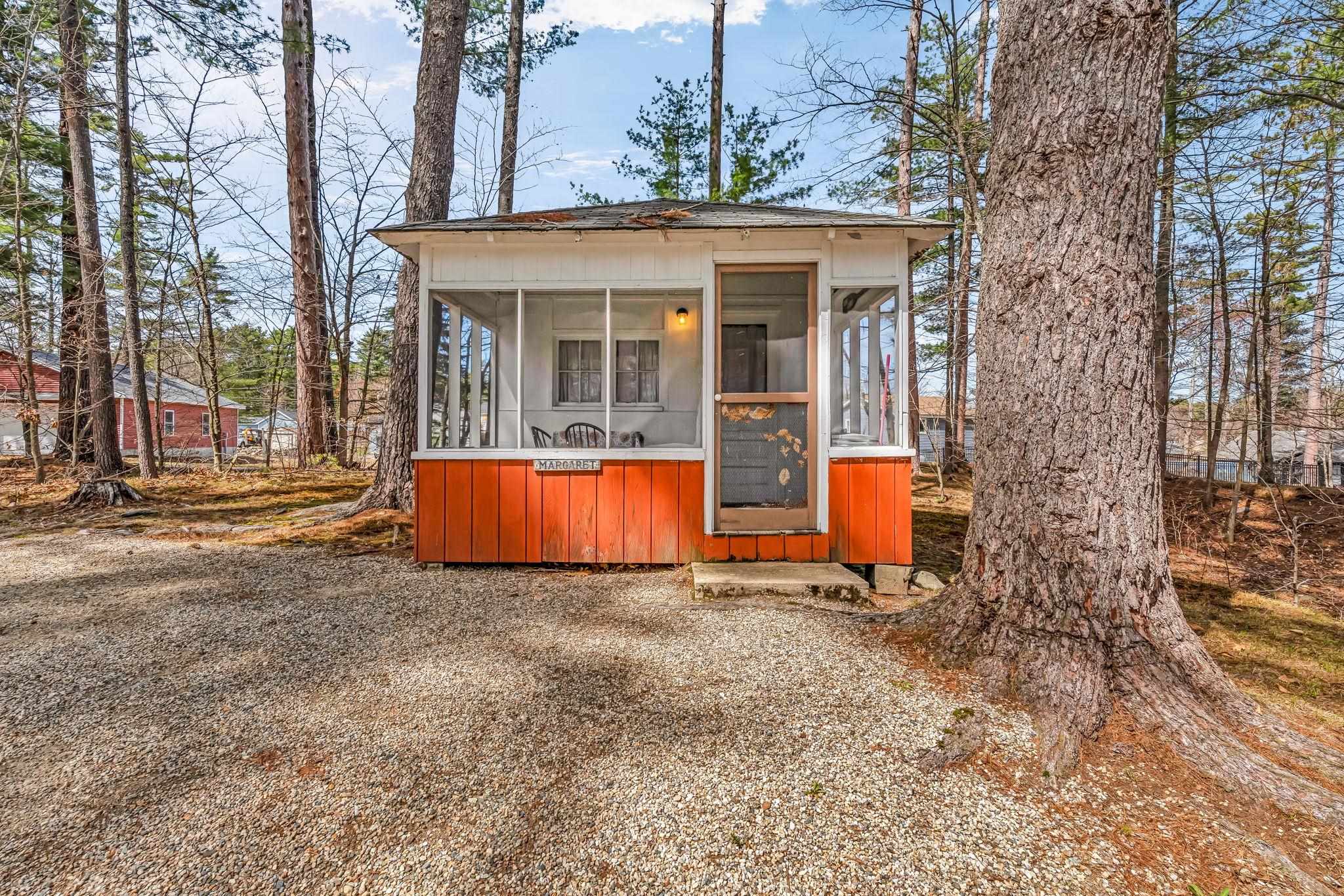 10 Saltbox Road