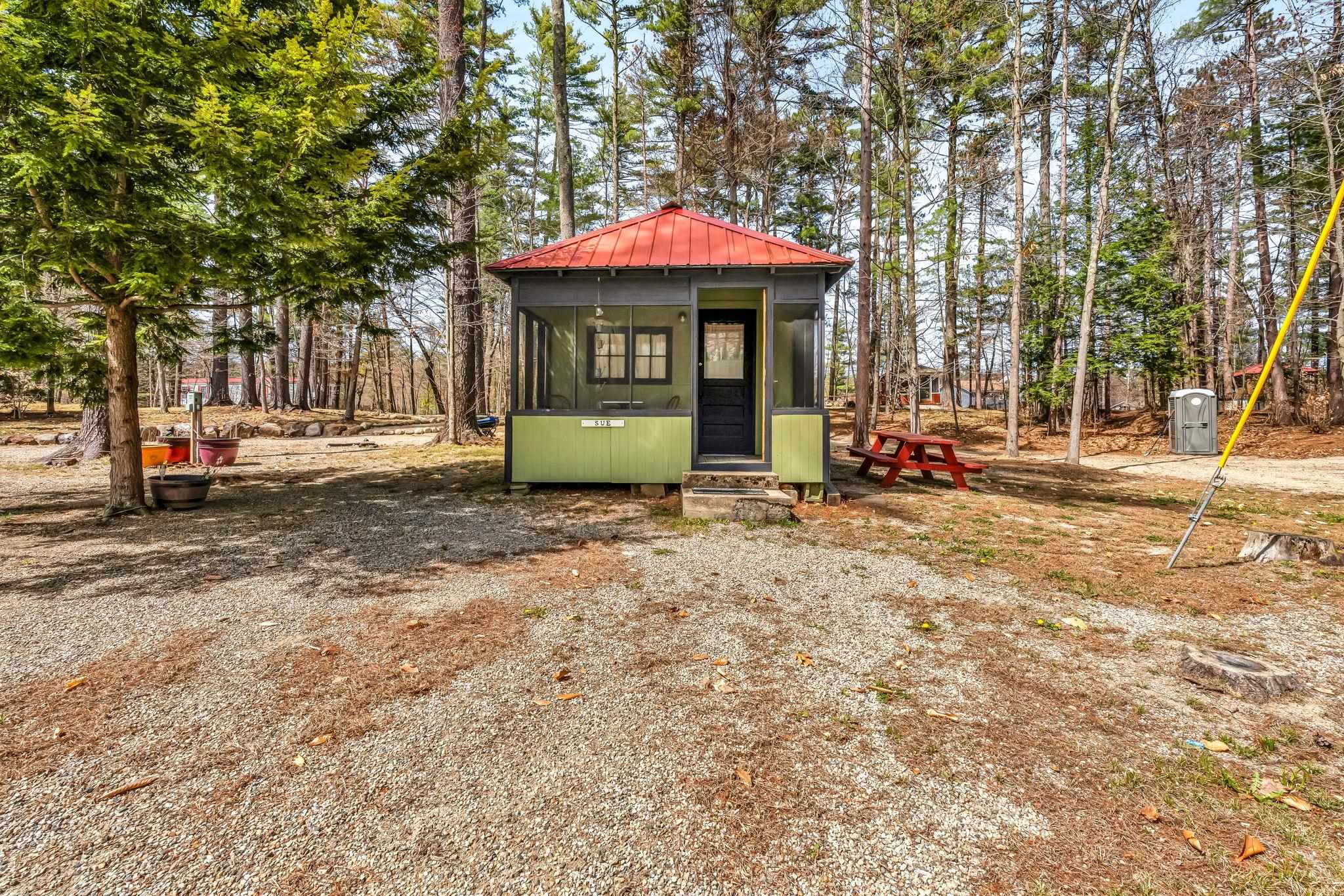 10 Saltbox Road