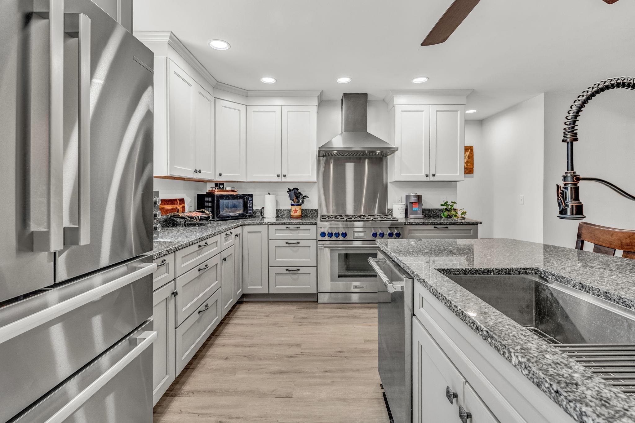 10 Saltbox Road