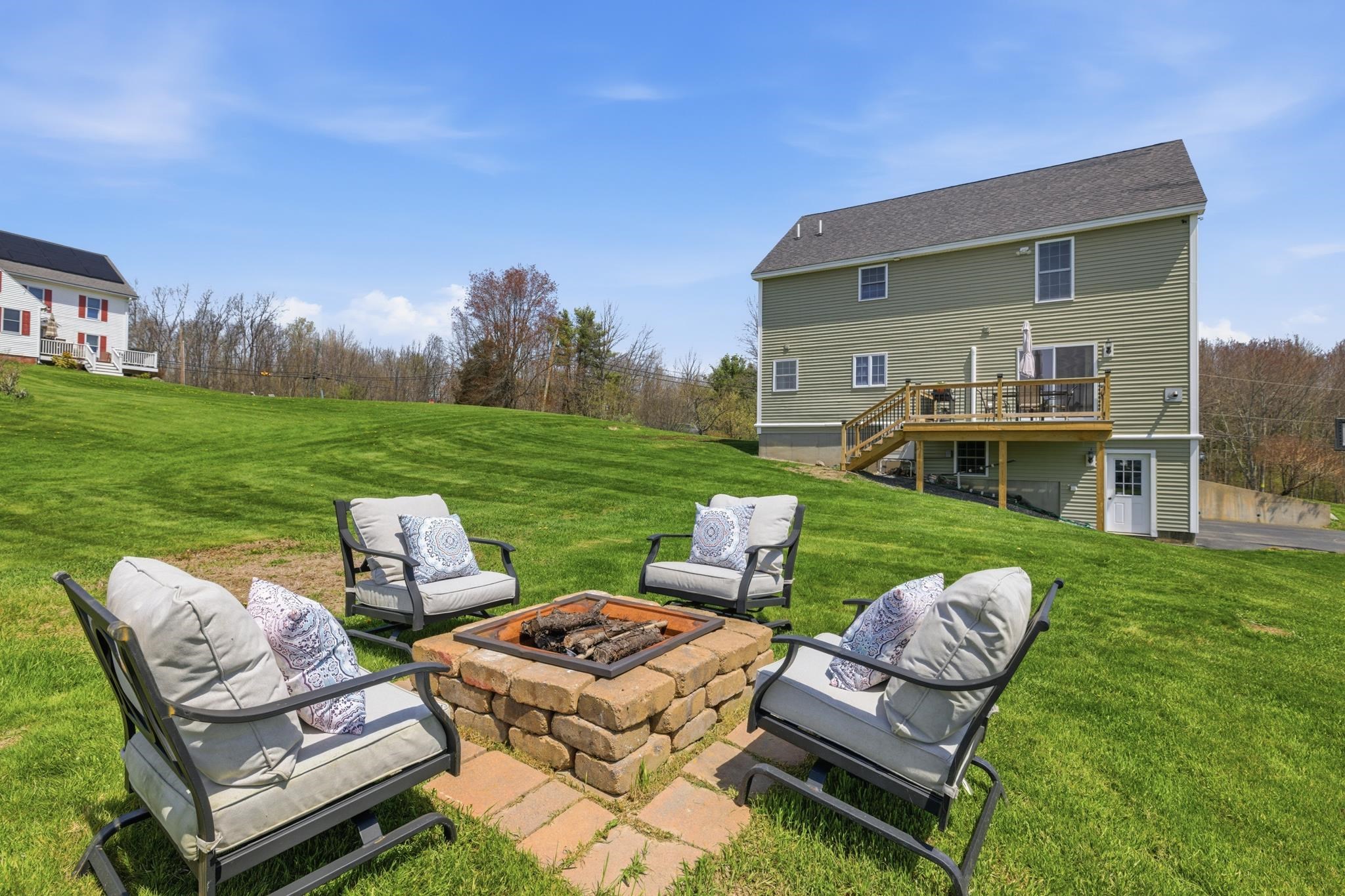 15 Baer Road