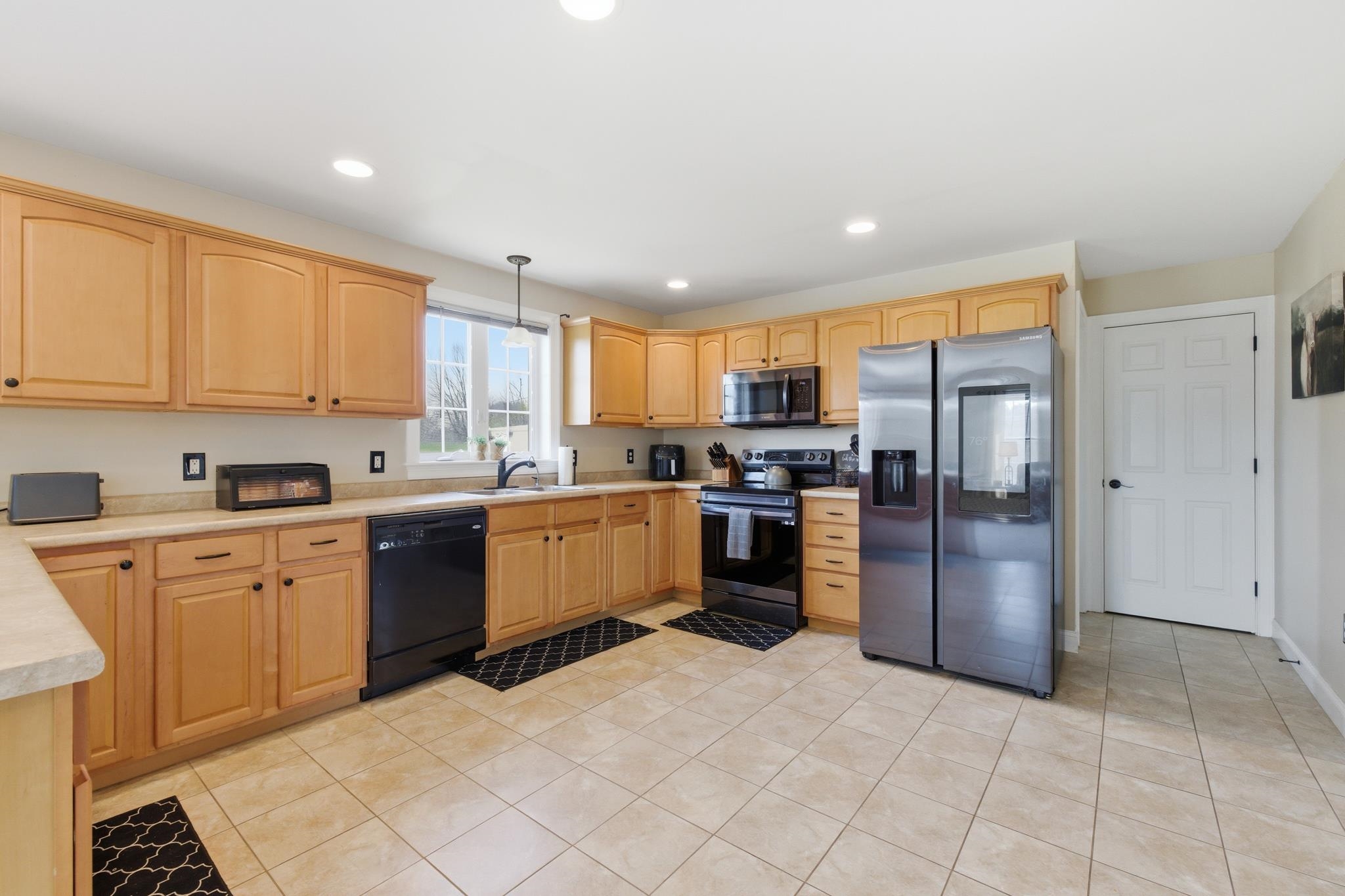 15 Baer Road