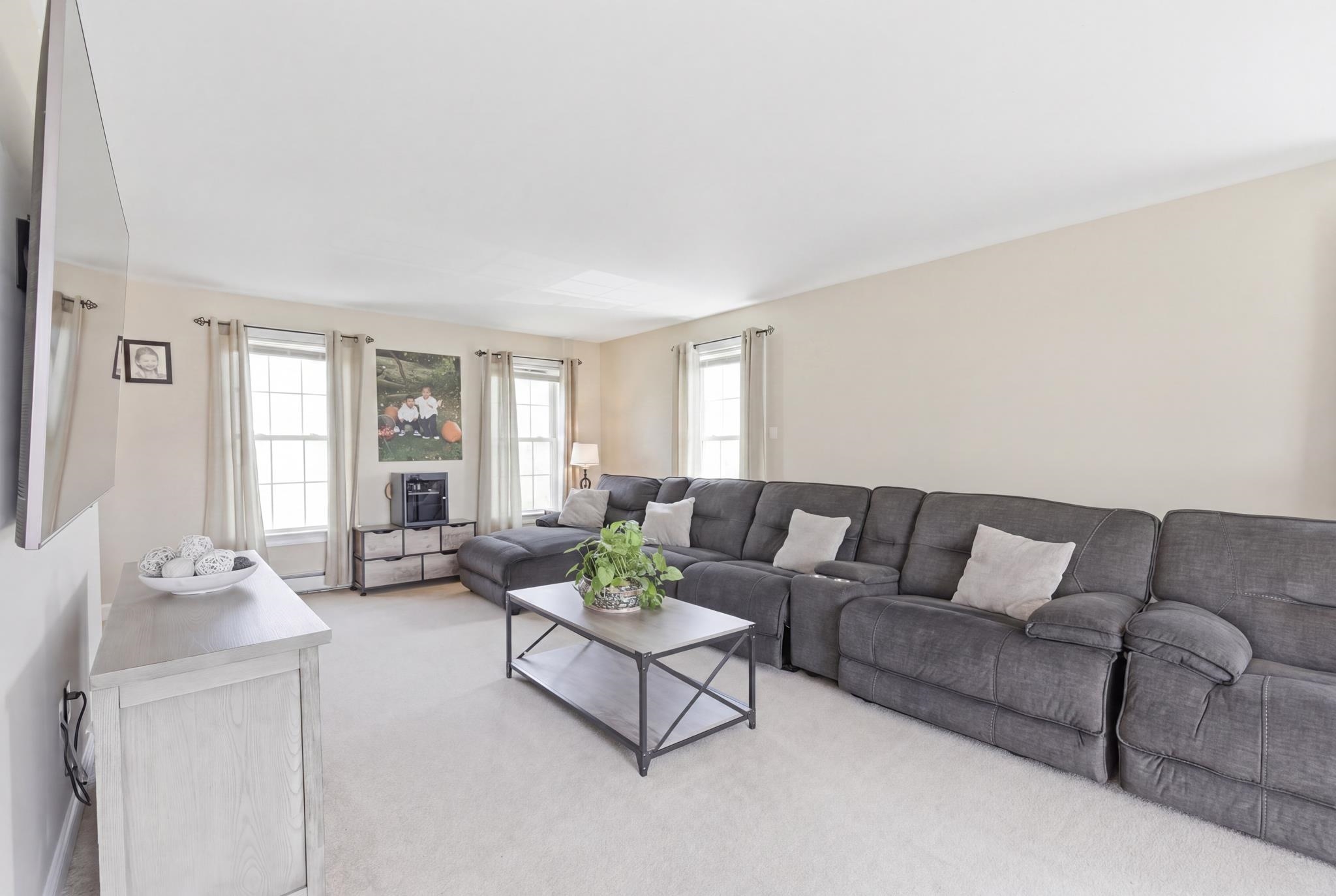 15 Baer Road